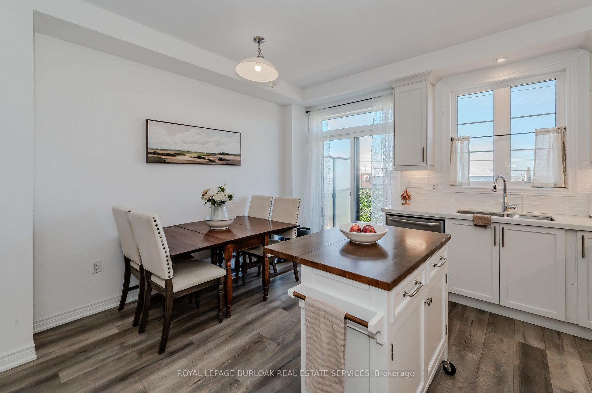 Photo 15 of Unit 37, 120 Court Drive, Brant, Paris — HOMEH