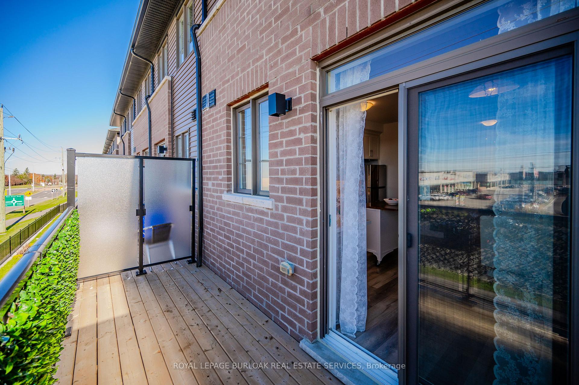 Photo 21 of Unit 37, 120 Court Drive, Brant, Paris — HOMEH