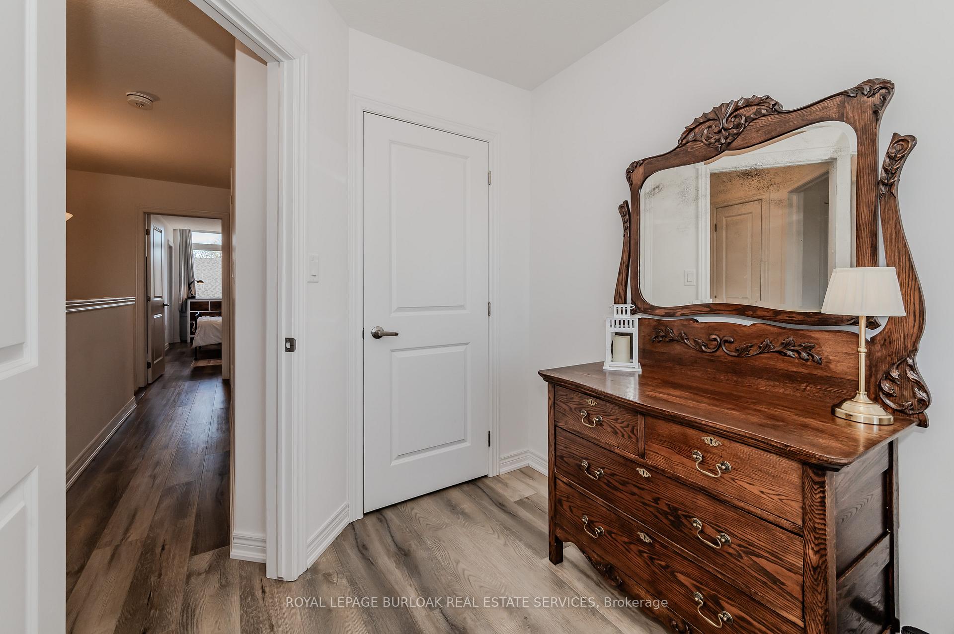 Photo 23 of Unit 37, 120 Court Drive, Brant, Paris — HOMEH