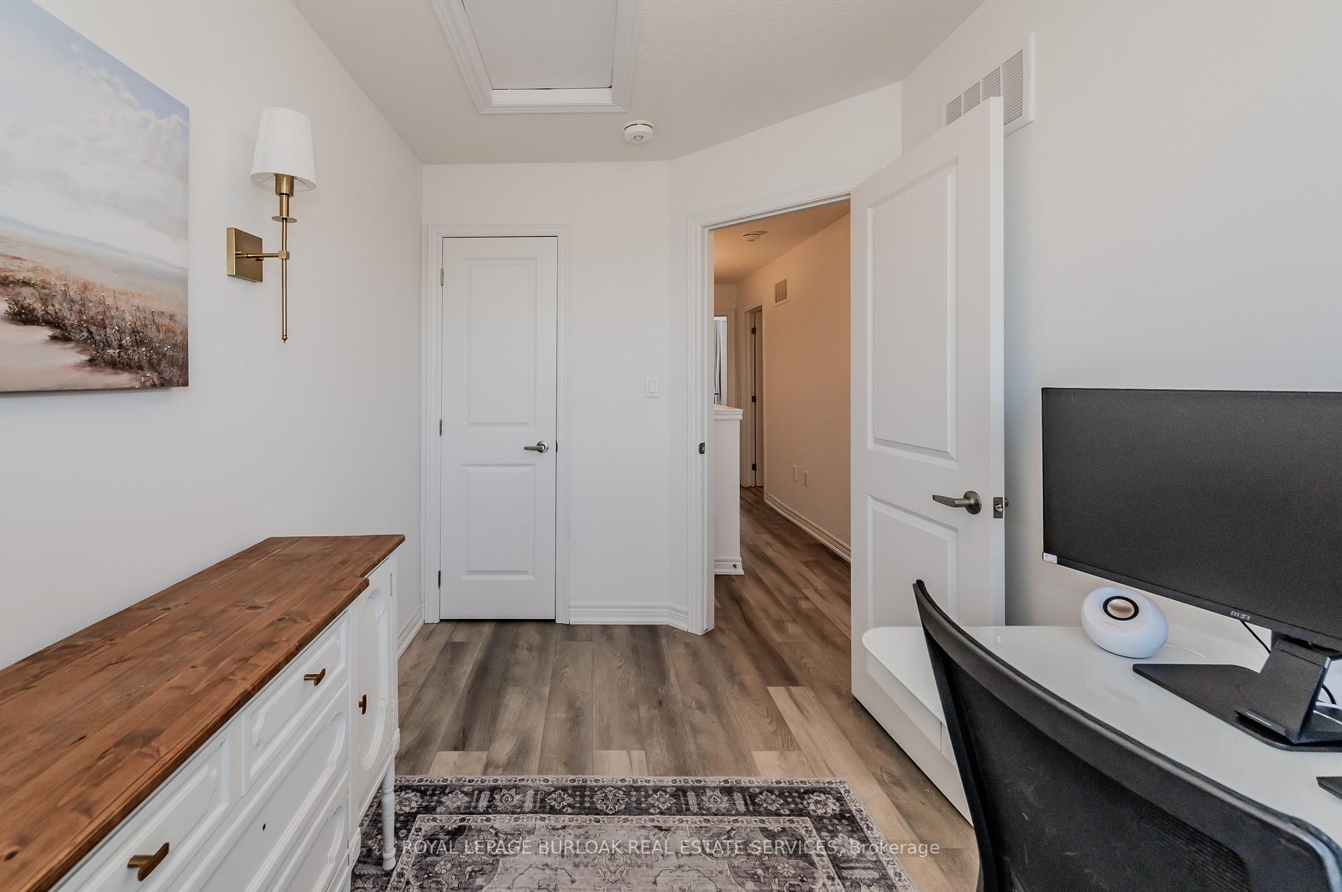 Photo 25 of Unit 37, 120 Court Drive, Brant, Paris — HOMEH