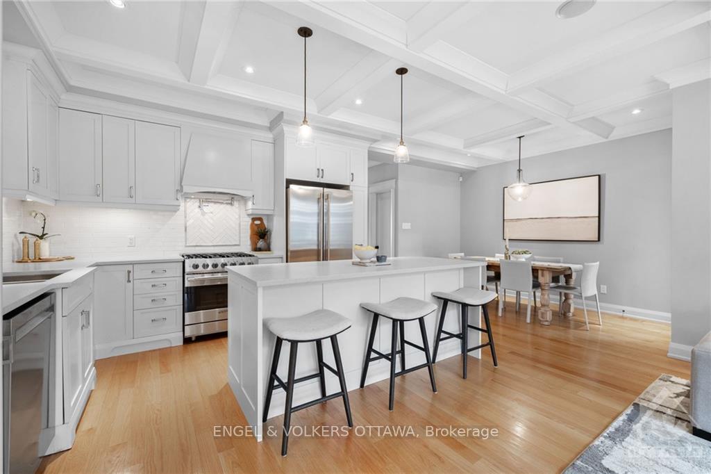 Photo 4 of 528 Cole Avenue, Ottawa, McKellar/Highland — HOMEH