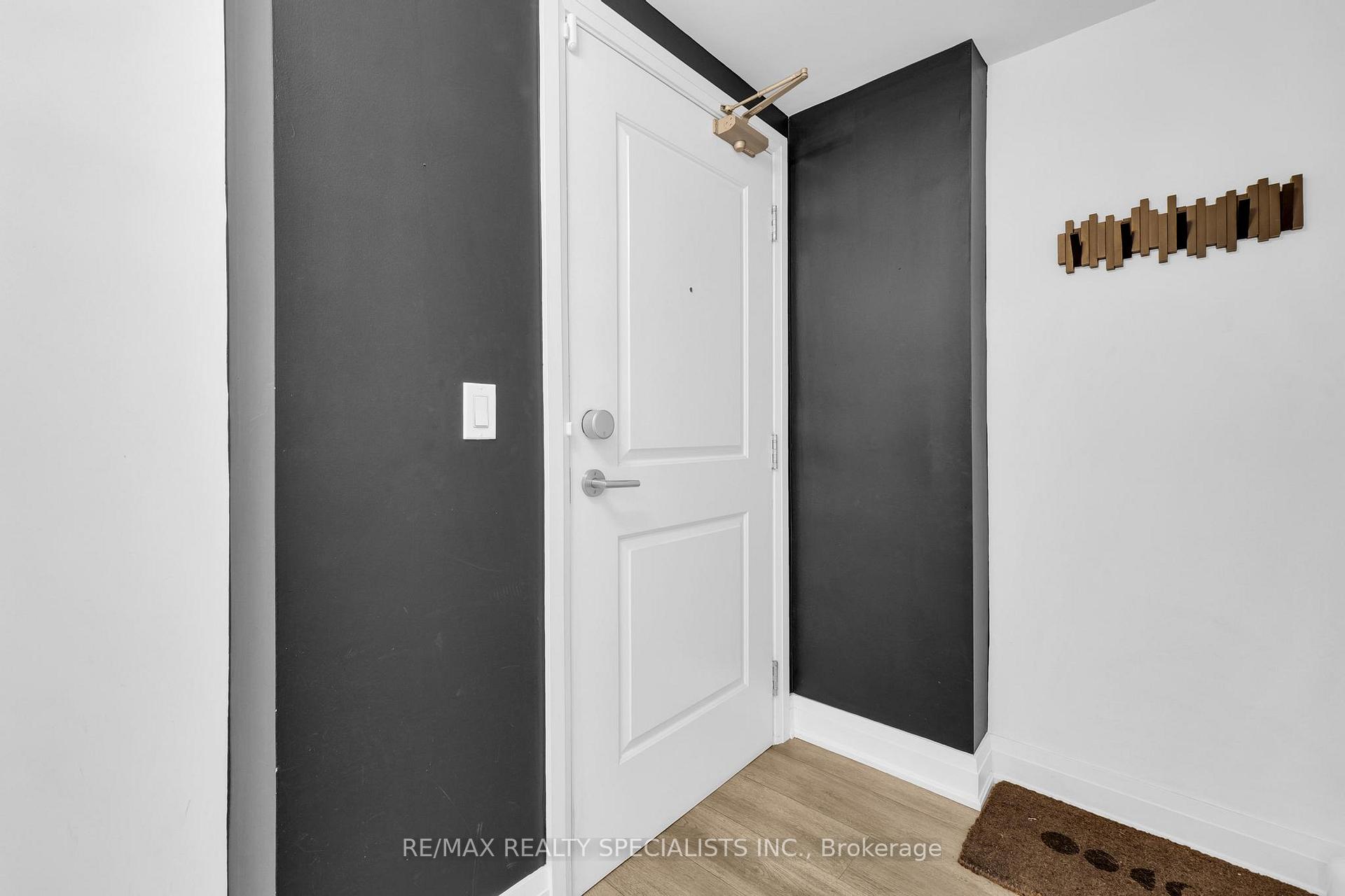 Photo 18 of Unit 105, 24 Woodstream Boulevard, Vaughan, Vaughan Grove — HOMEH