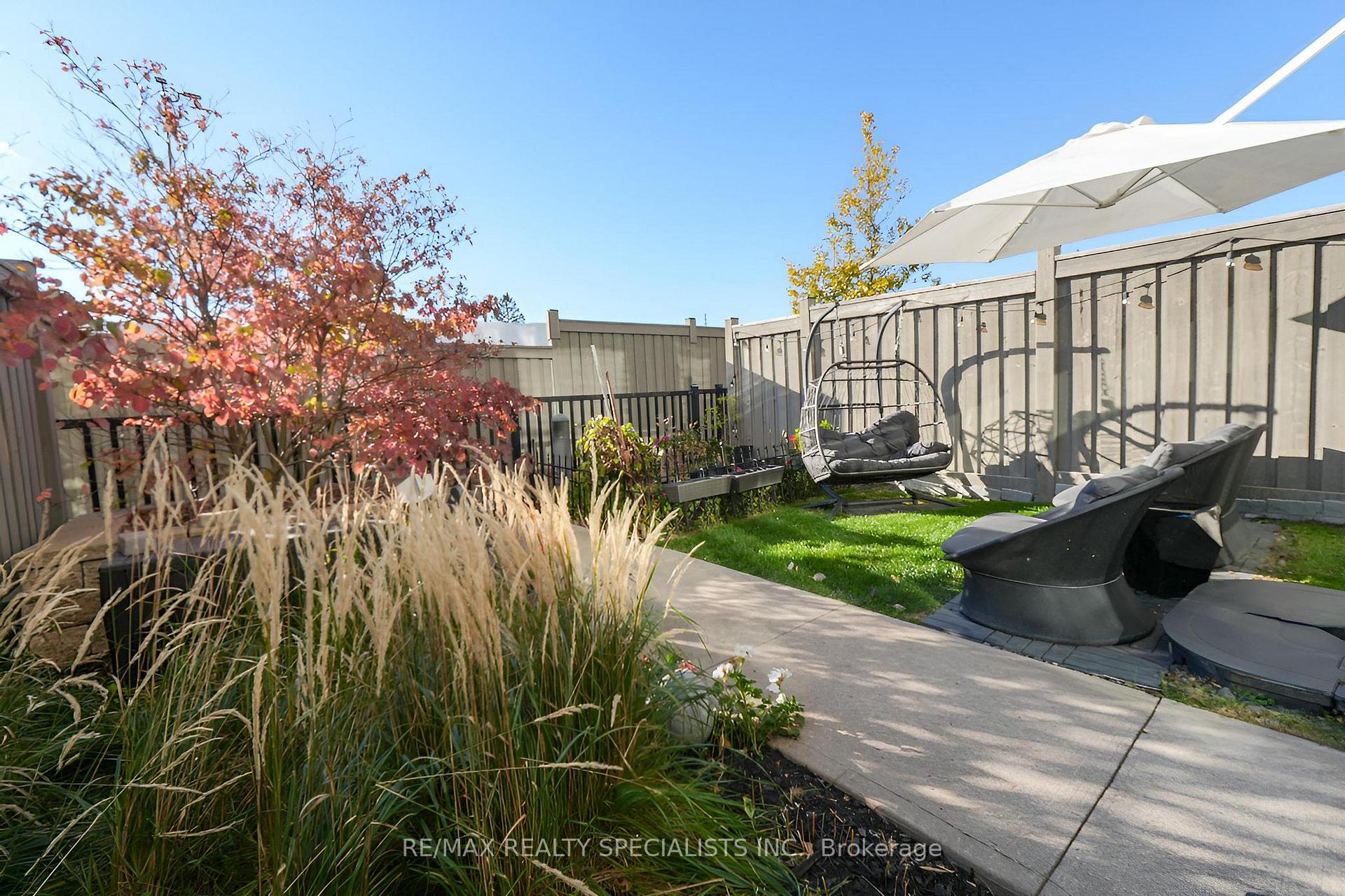 Photo 33 of Unit 105, 24 Woodstream Boulevard, Vaughan, Vaughan Grove — HOMEH