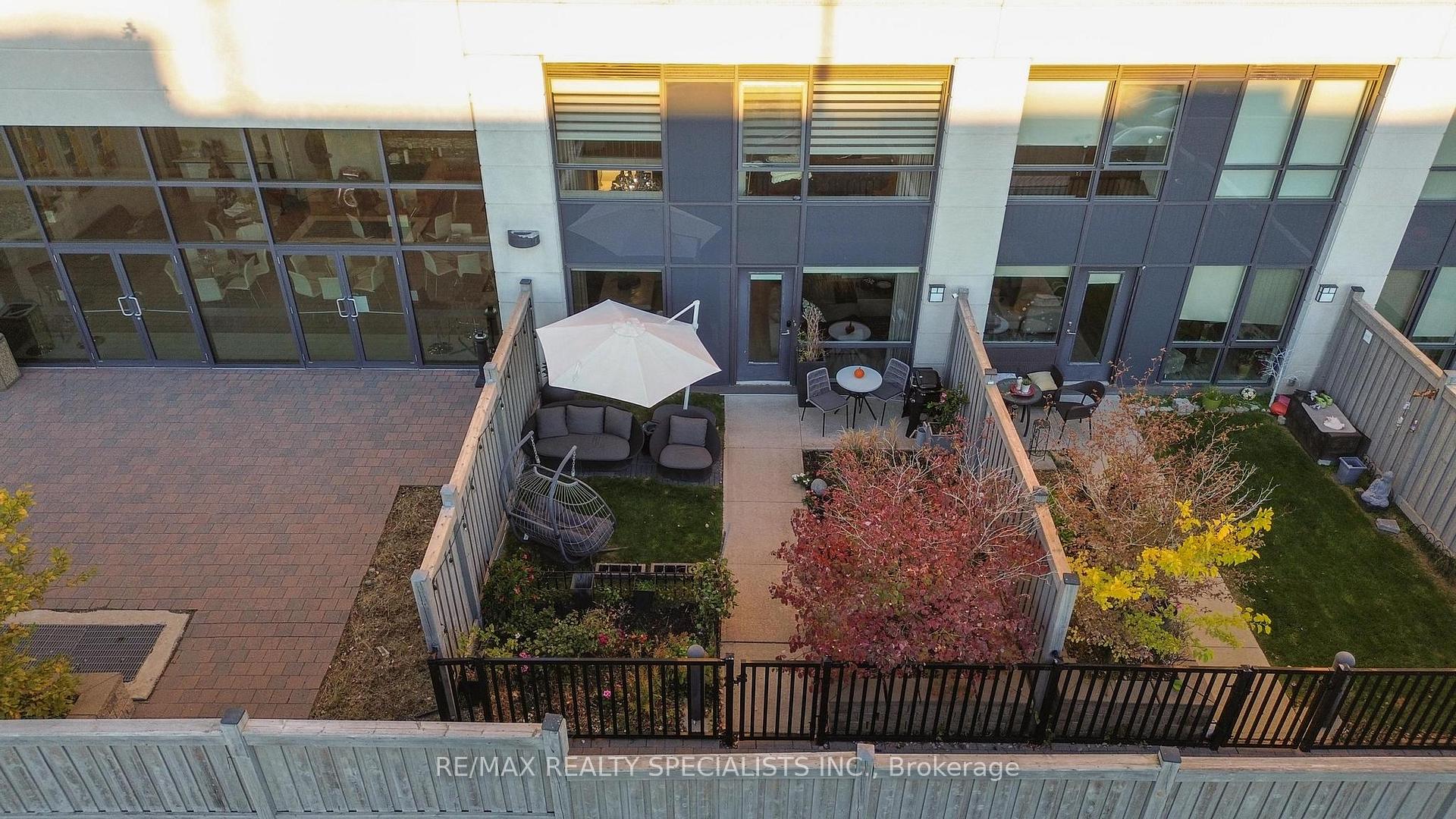 Photo 37 of Unit 105, 24 Woodstream Boulevard, Vaughan, Vaughan Grove — HOMEH