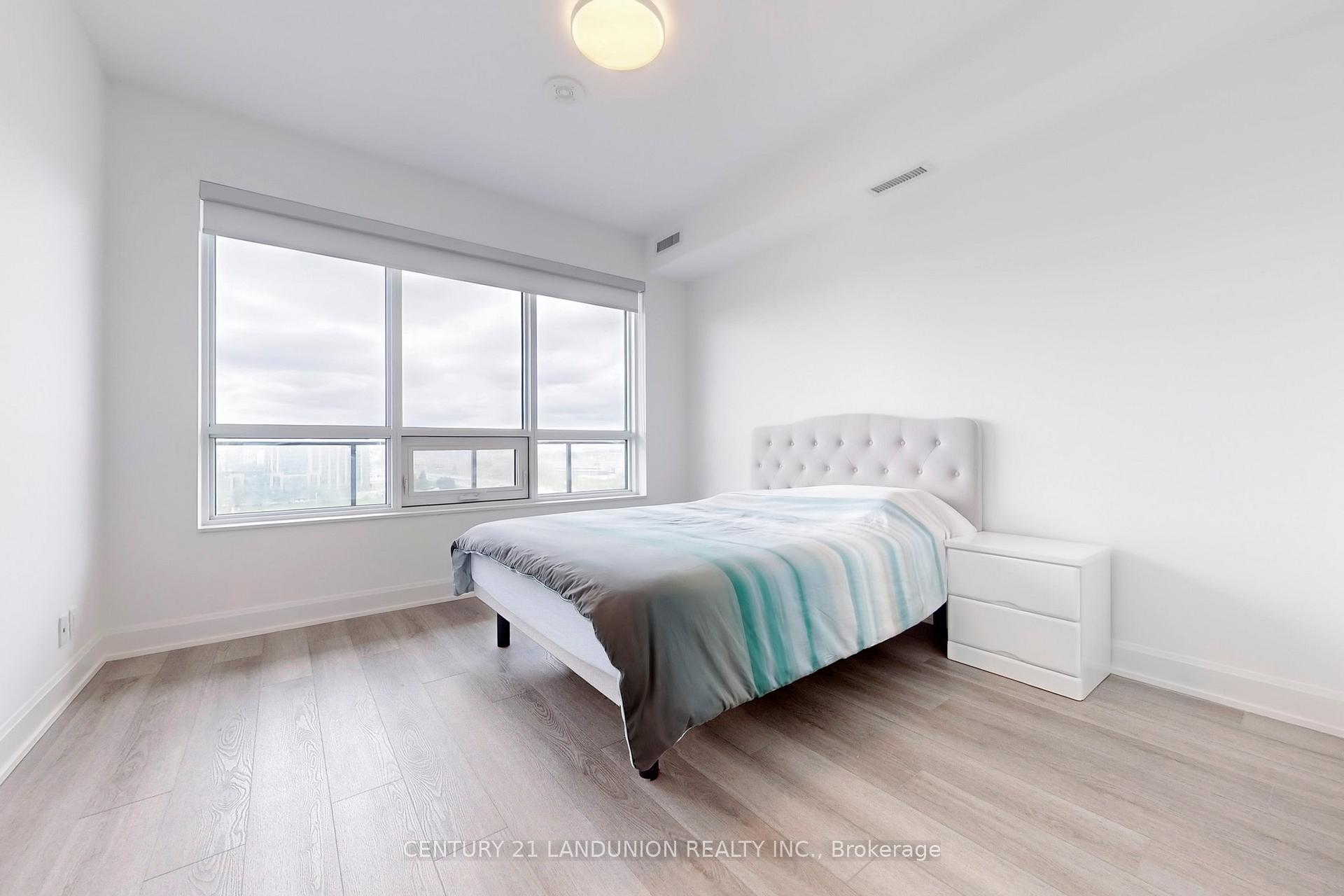 Photo 19 of Unit 1507, 8 Water Walk Drive, Markham, Unionville — HOMEH