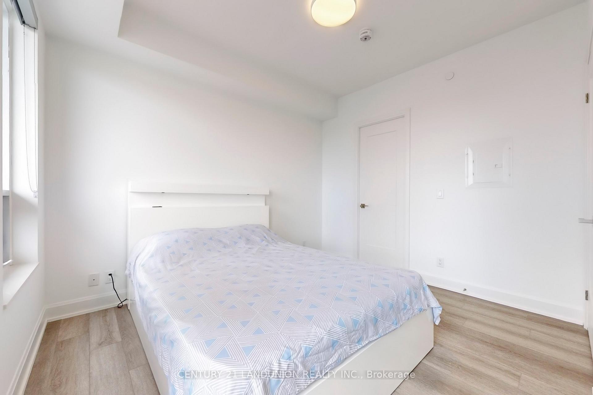 Photo 22 of Unit 1507, 8 Water Walk Drive, Markham, Unionville — HOMEH