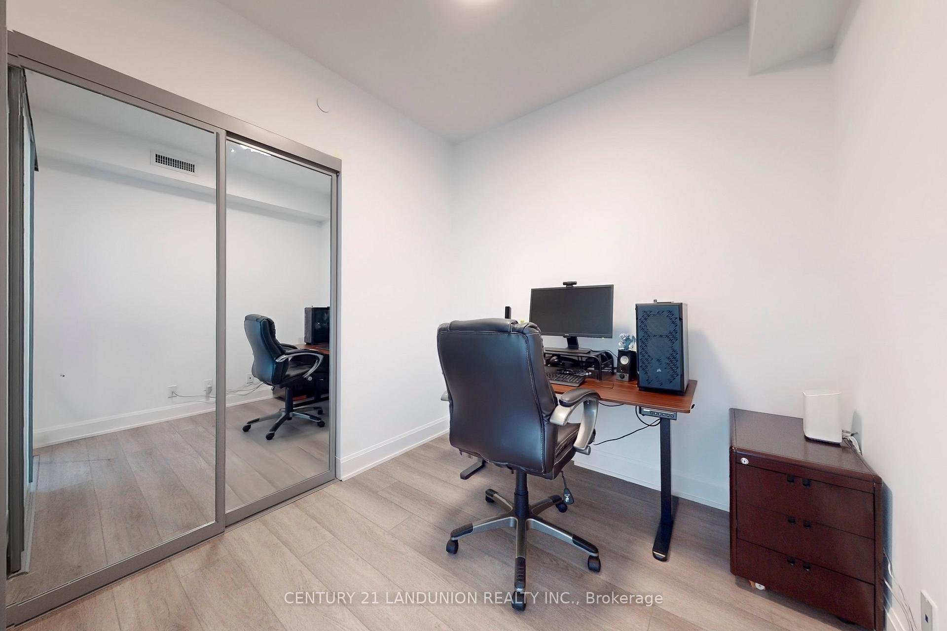 Photo 24 of Unit 1507, 8 Water Walk Drive, Markham, Unionville — HOMEH