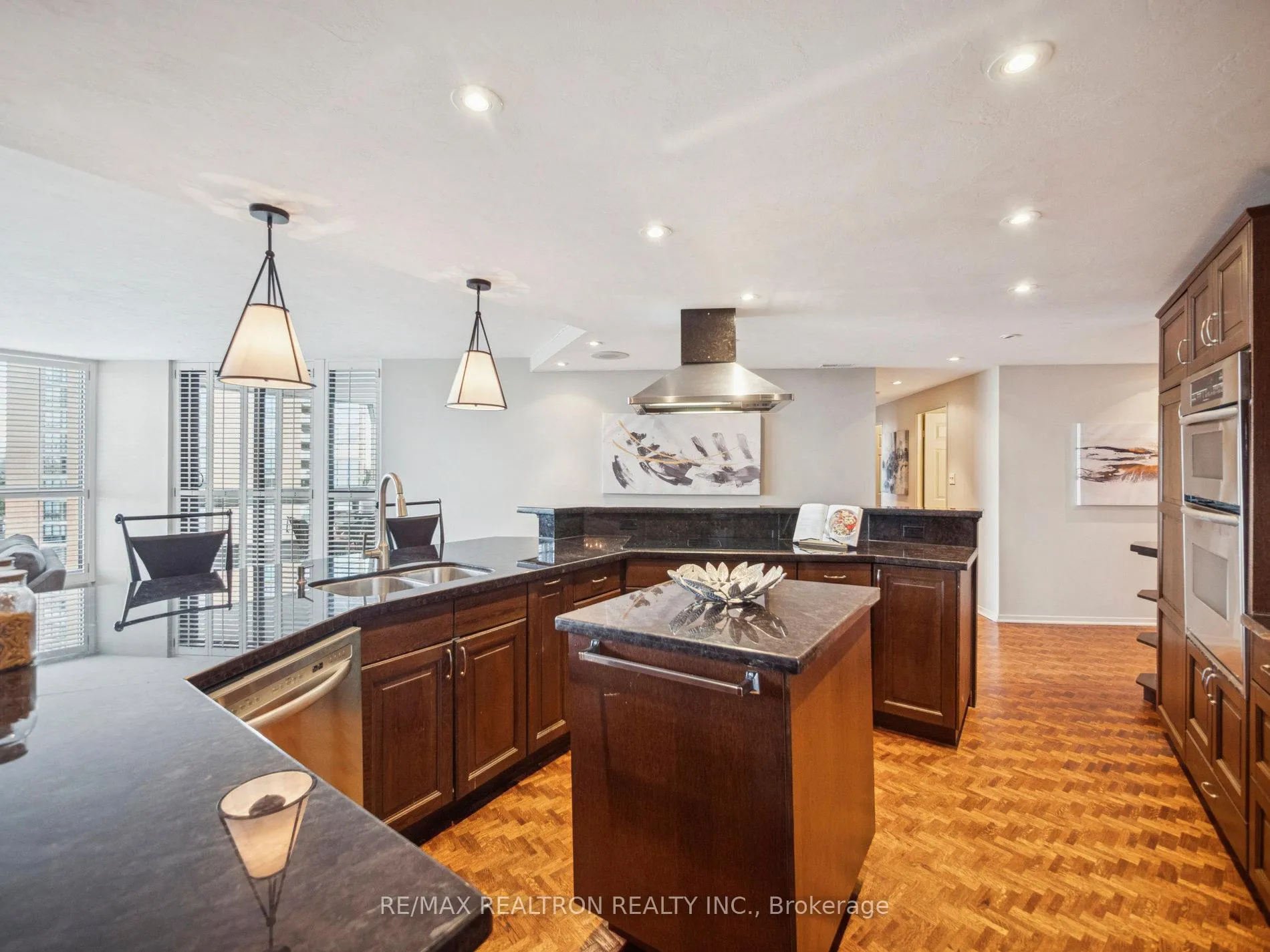 Photo 8 of Unit 710, 2000 Islington Avenue, Etobicoke, Kingsview Village-The Westway — HOMEH