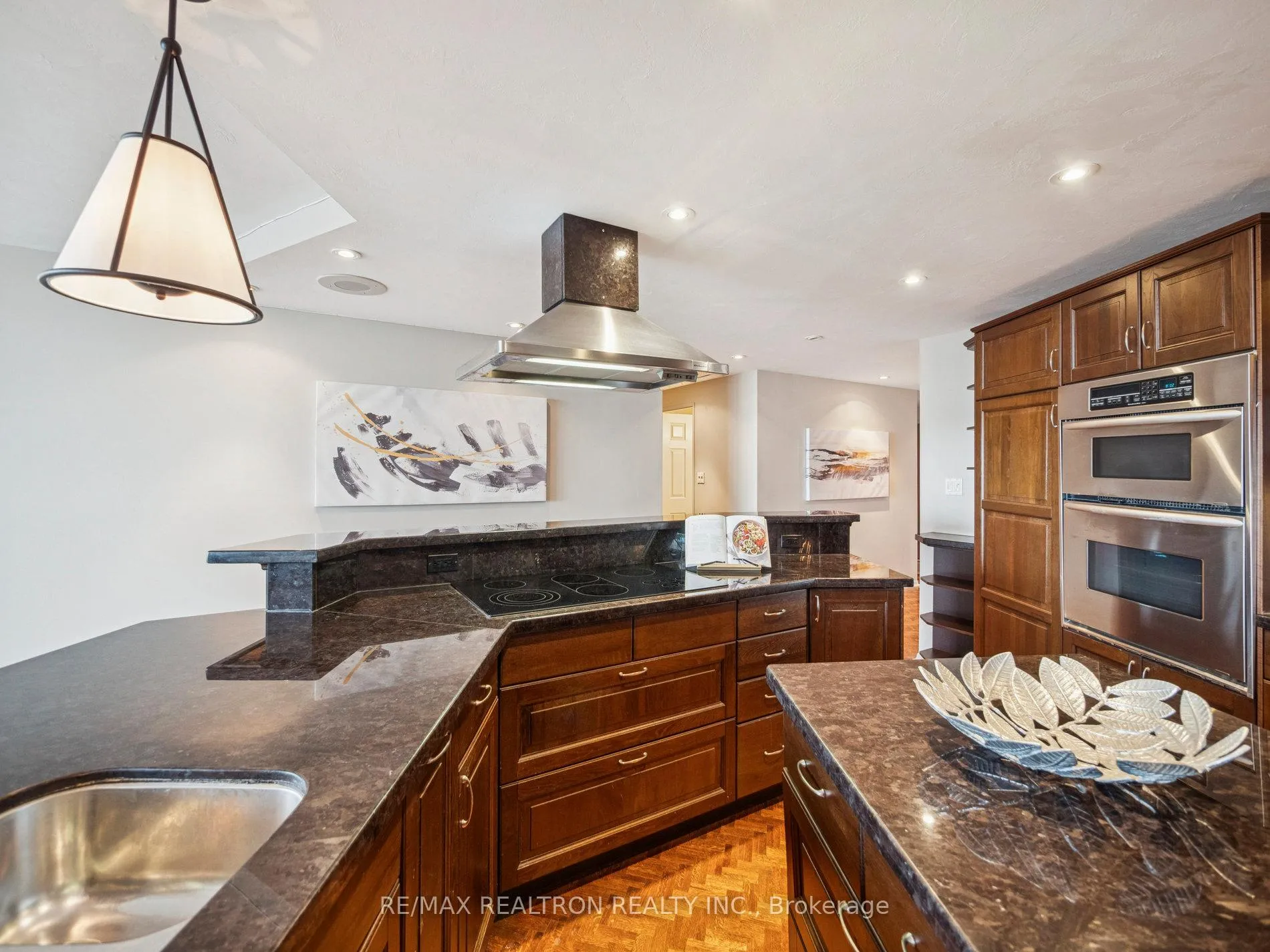 Photo 10 of Unit 710, 2000 Islington Avenue, Etobicoke, Kingsview Village-The Westway — HOMEH