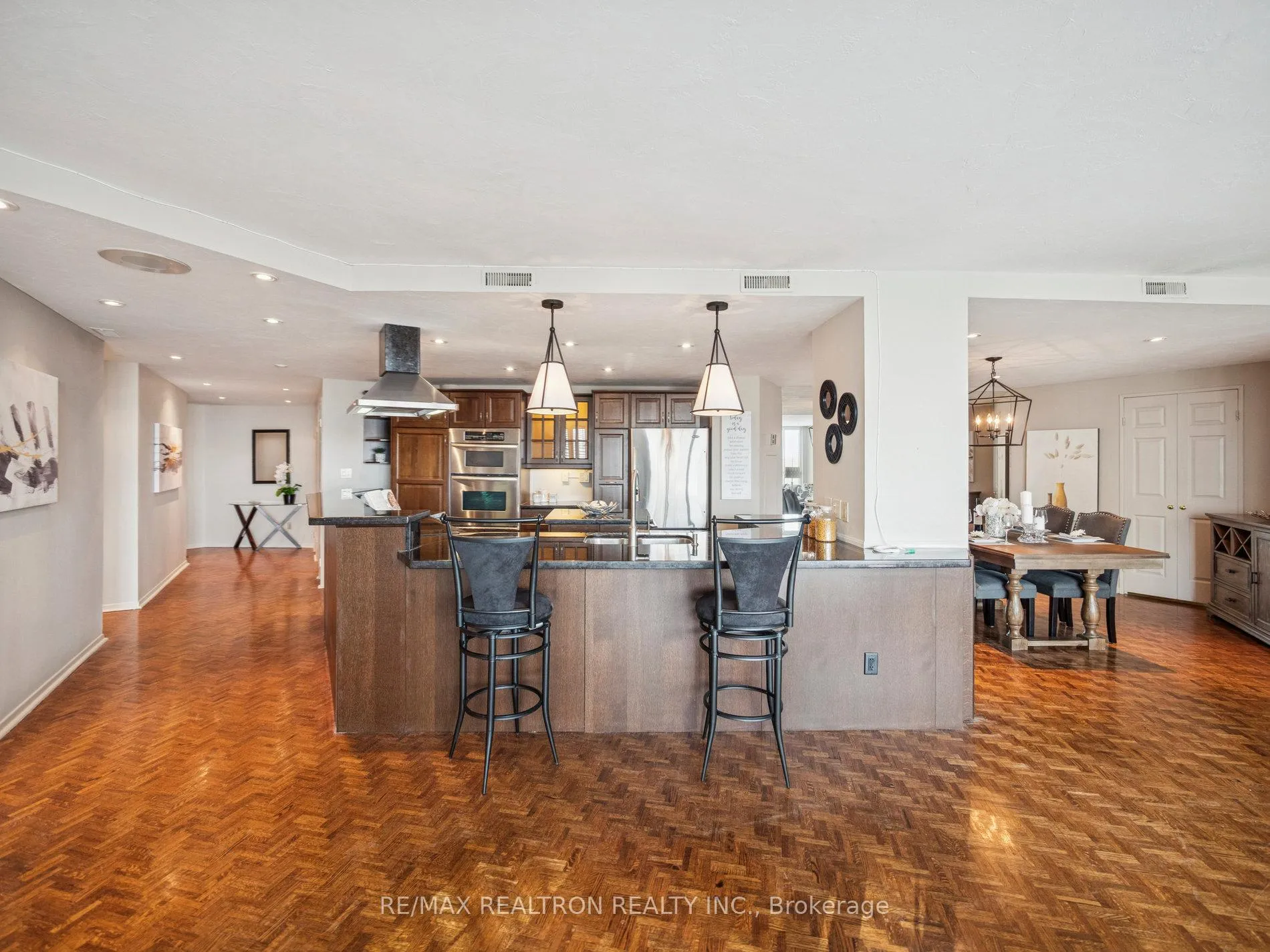 Photo 13 of Unit 710, 2000 Islington Avenue, Etobicoke, Kingsview Village-The Westway — HOMEH