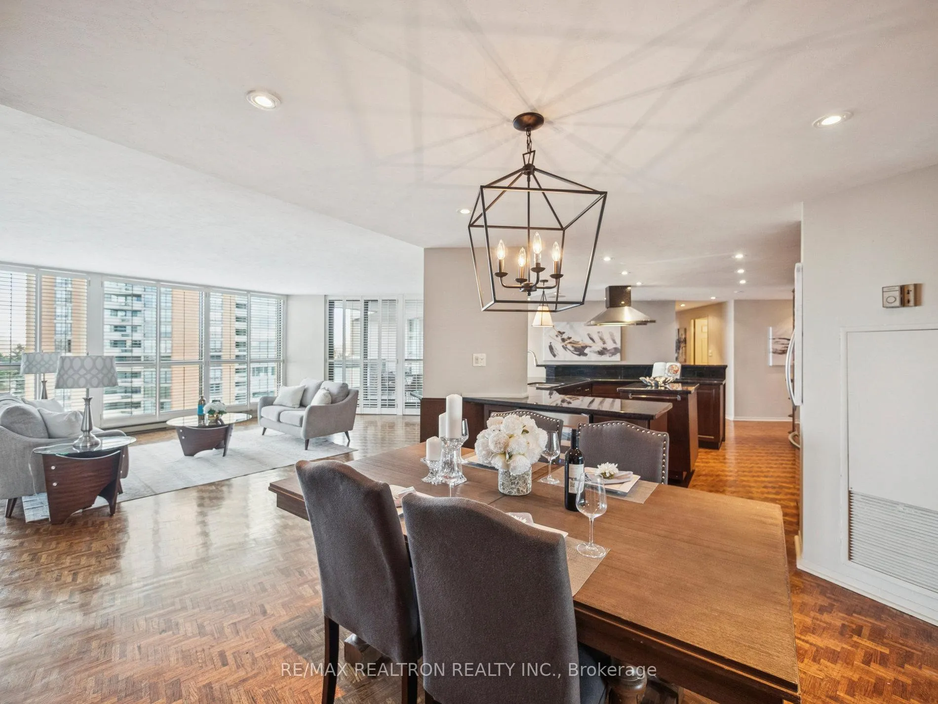 Photo 19 of Unit 710, 2000 Islington Avenue, Etobicoke, Kingsview Village-The Westway — HOMEH
