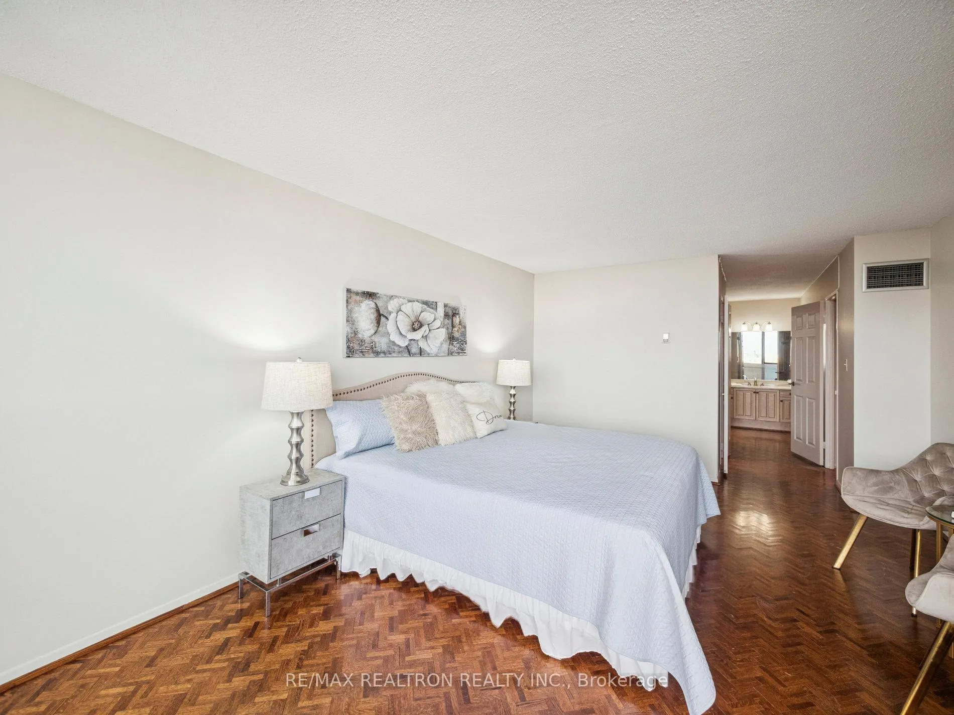 Photo 24 of Unit 710, 2000 Islington Avenue, Etobicoke, Kingsview Village-The Westway — HOMEH