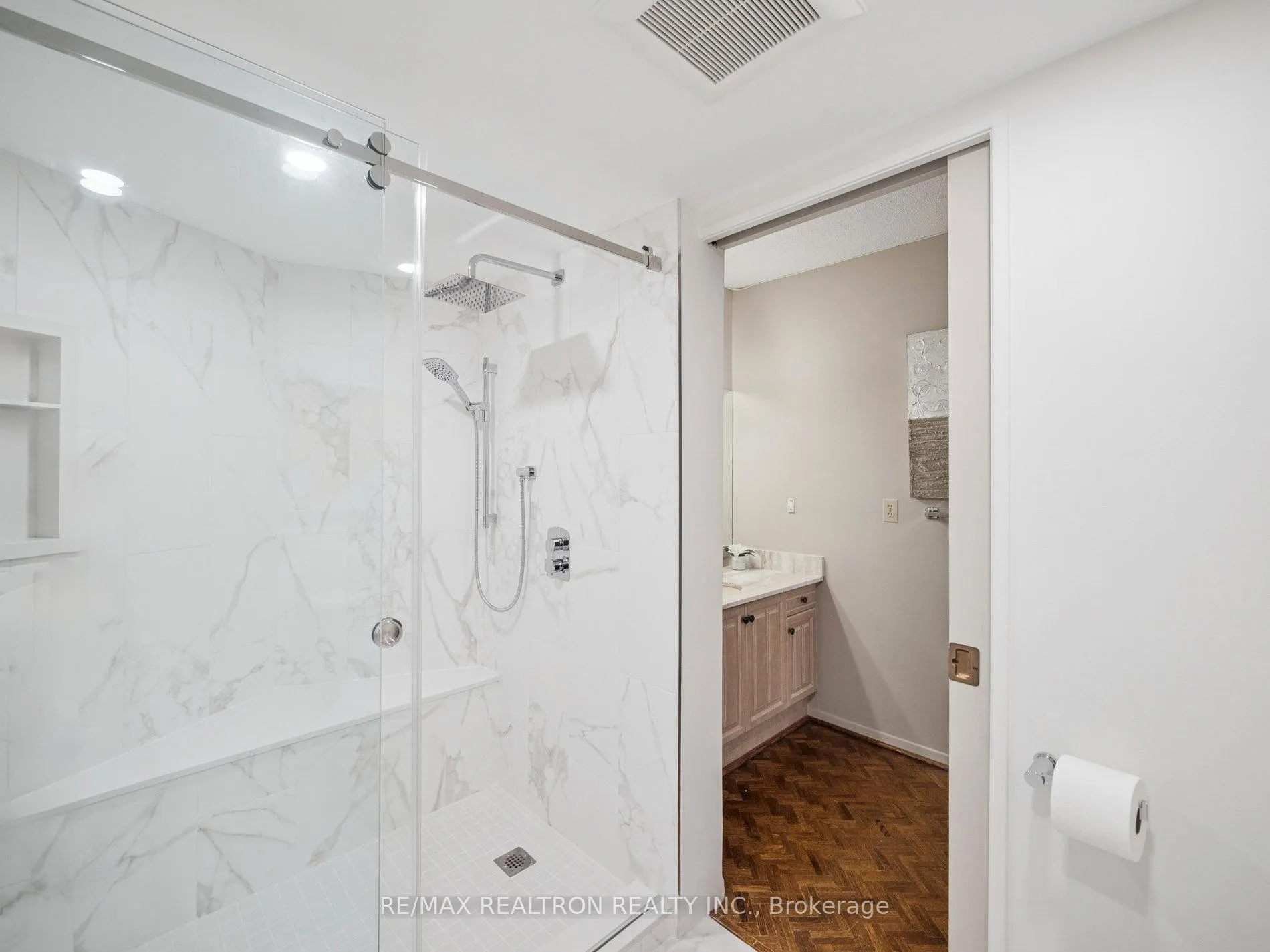 Photo 27 of Unit 710, 2000 Islington Avenue, Etobicoke, Kingsview Village-The Westway — HOMEH