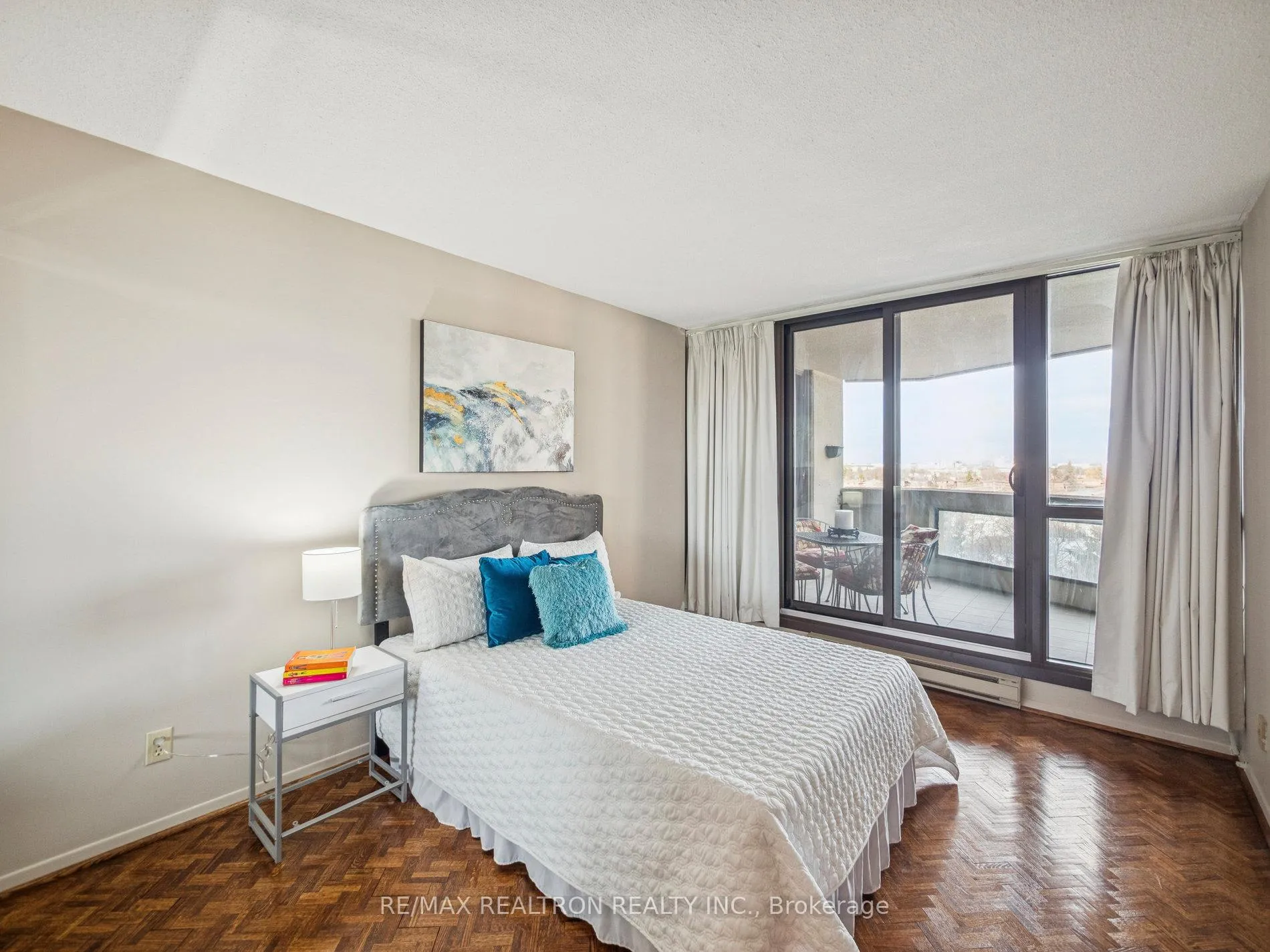 Photo 28 of Unit 710, 2000 Islington Avenue, Etobicoke, Kingsview Village-The Westway — HOMEH