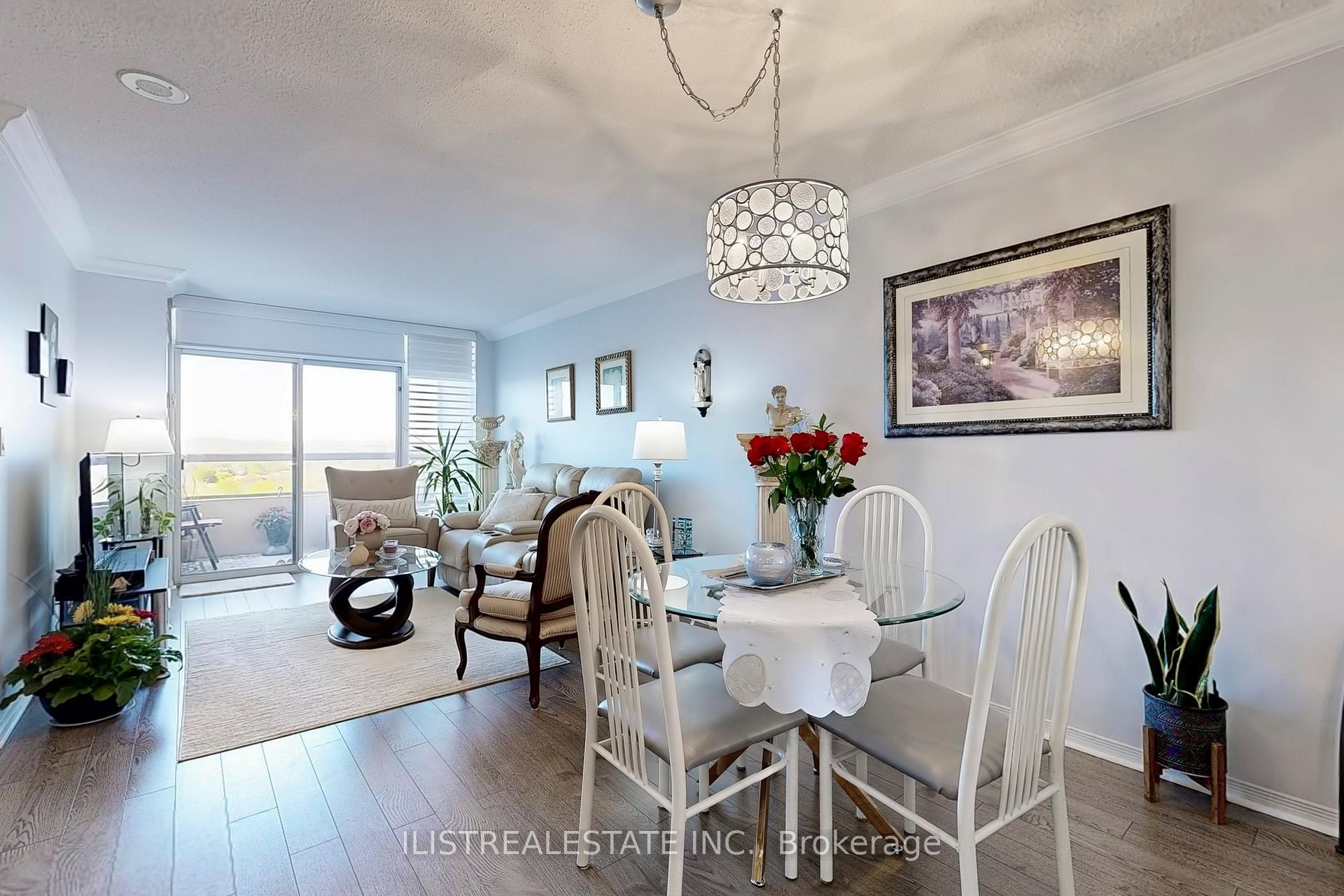 Photo 7 of Unit 1216, 1000 The Esplanade N, Pickering, Town Centre — HOMEH