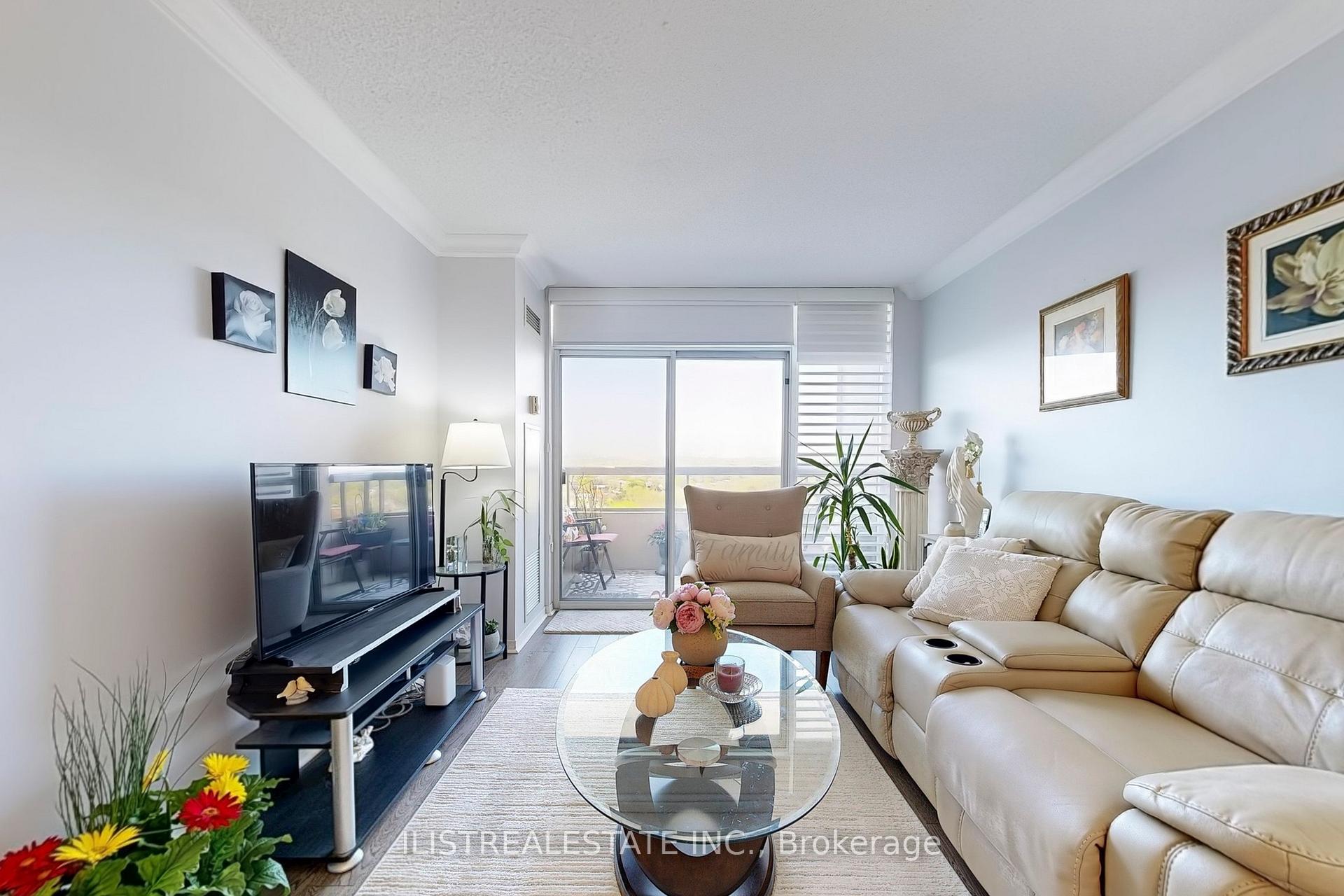 Photo 11 of Unit 1216, 1000 The Esplanade N, Pickering, Town Centre — HOMEH