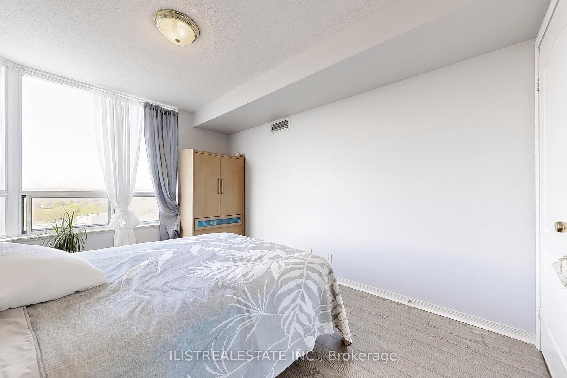 Photo 21 of Unit 1216, 1000 The Esplanade N, Pickering, Town Centre — HOMEH