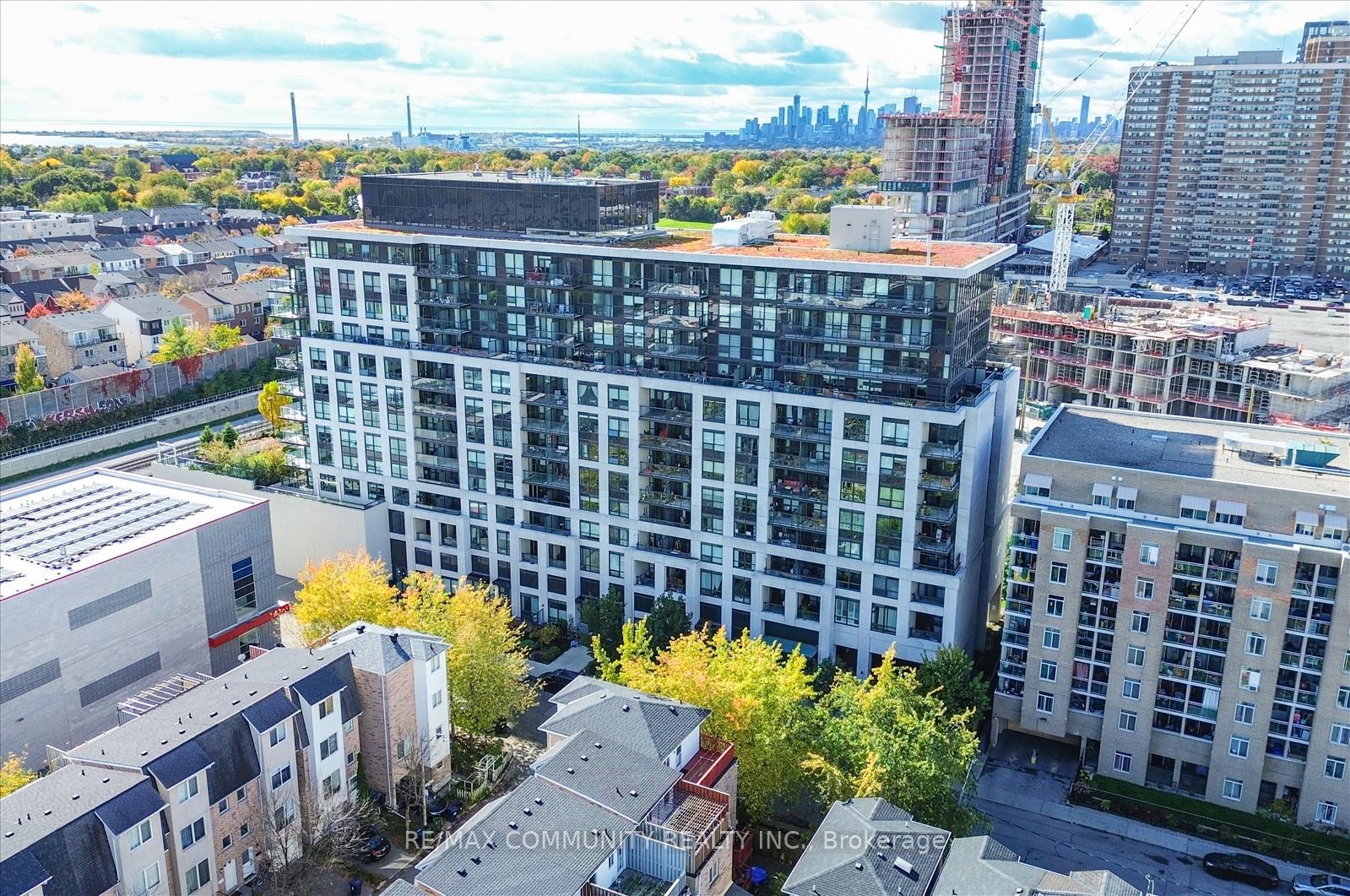 Photo 4 of Unit 414, 8 Trent Avenue, Toronto, East End-Danforth — HOMEH