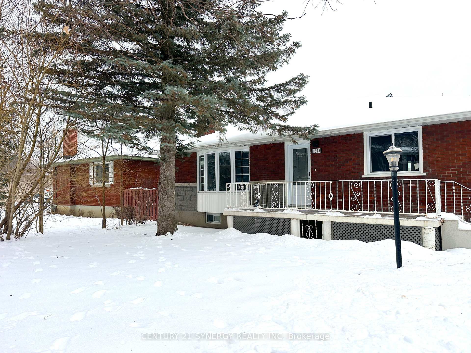 Photo 2 of 1515 Lepage Avenue, Ottawa, Carlington — HOMEH