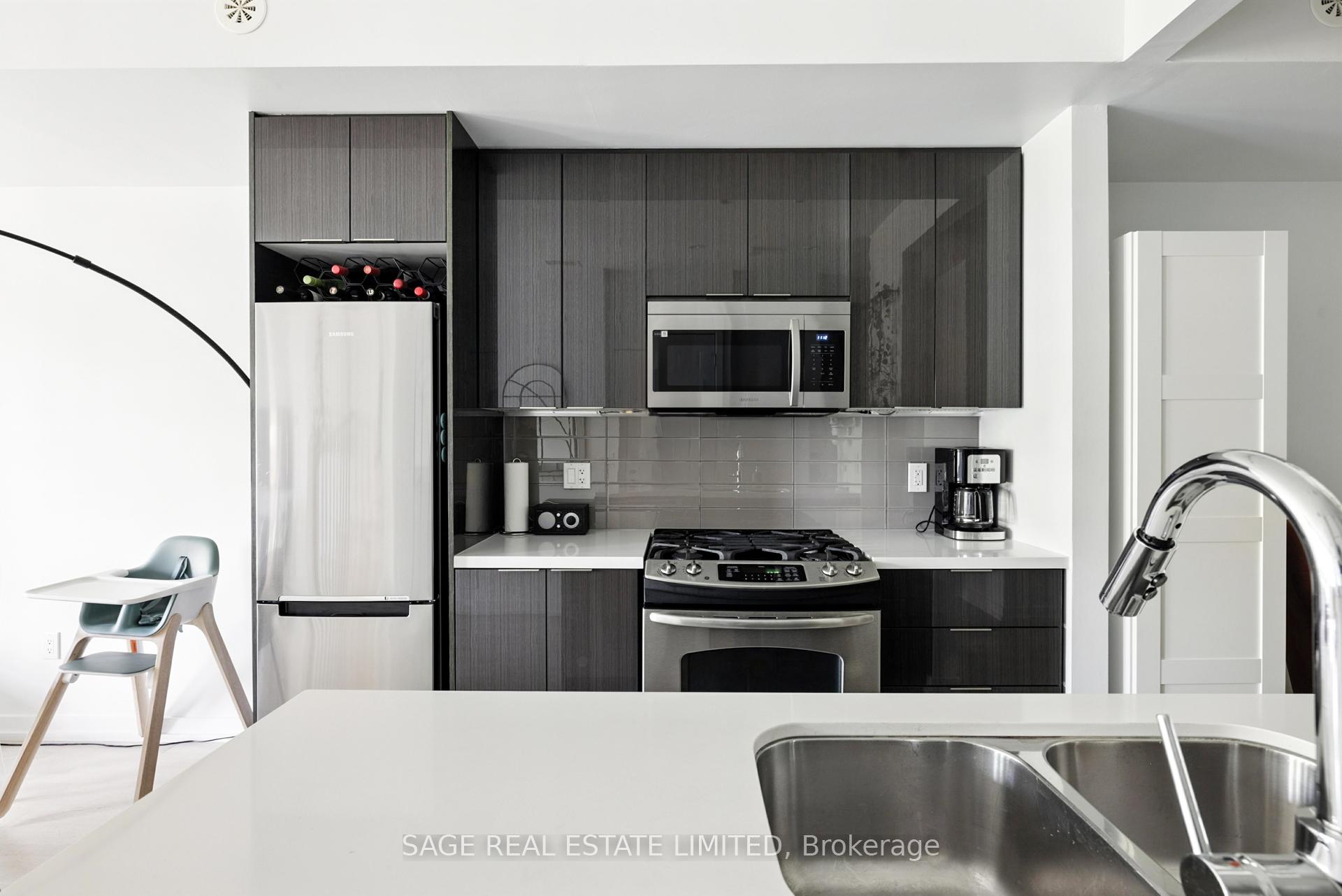 Photo 4 of Unit 60, 140 Broadview Avenue, Toronto, South Riverdale — HOMEH