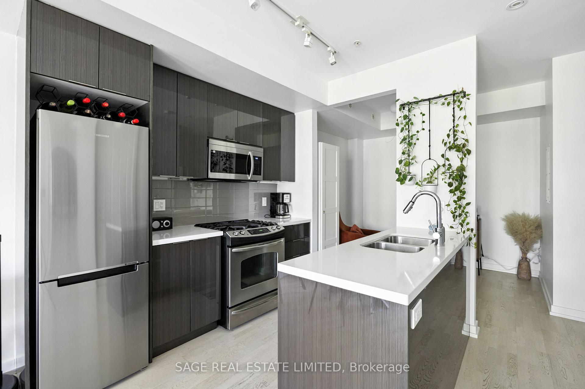 Photo 11 of Unit 60, 140 Broadview Avenue, Toronto, South Riverdale — HOMEH