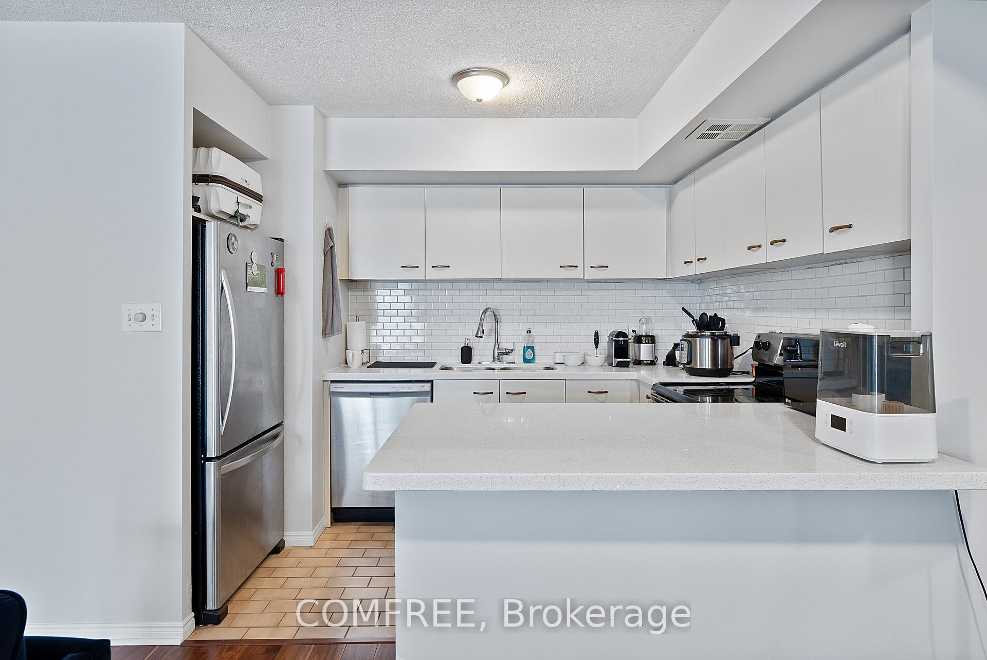 Photo 5 of Unit 1519, 25 The Esplanade, Toronto, Waterfront Communities — HOMEH