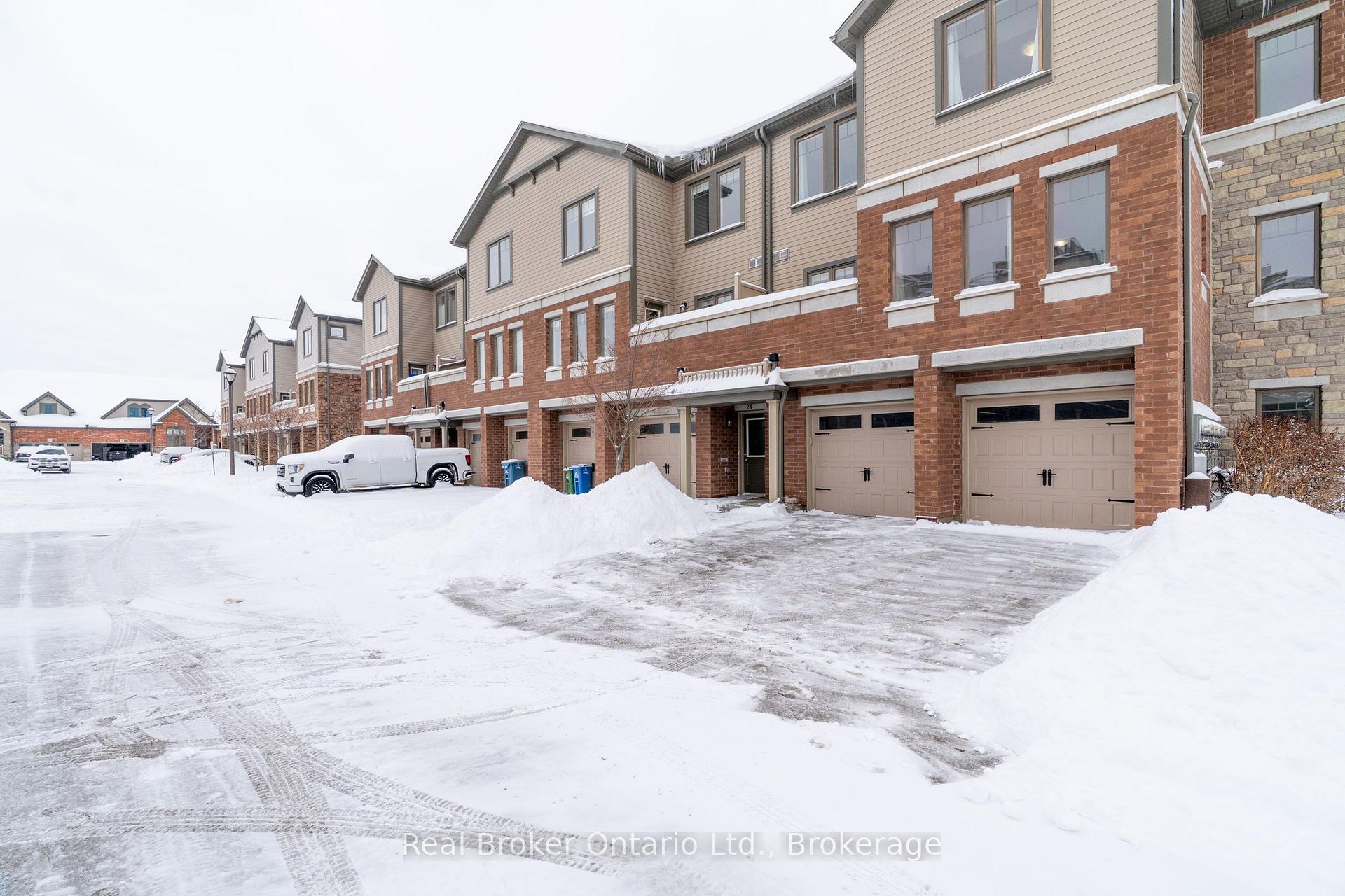 Photo 7 of Unit 25, 39 Kay Crescent, Guelph, Pineridge/Westminster Woods — HOMEH