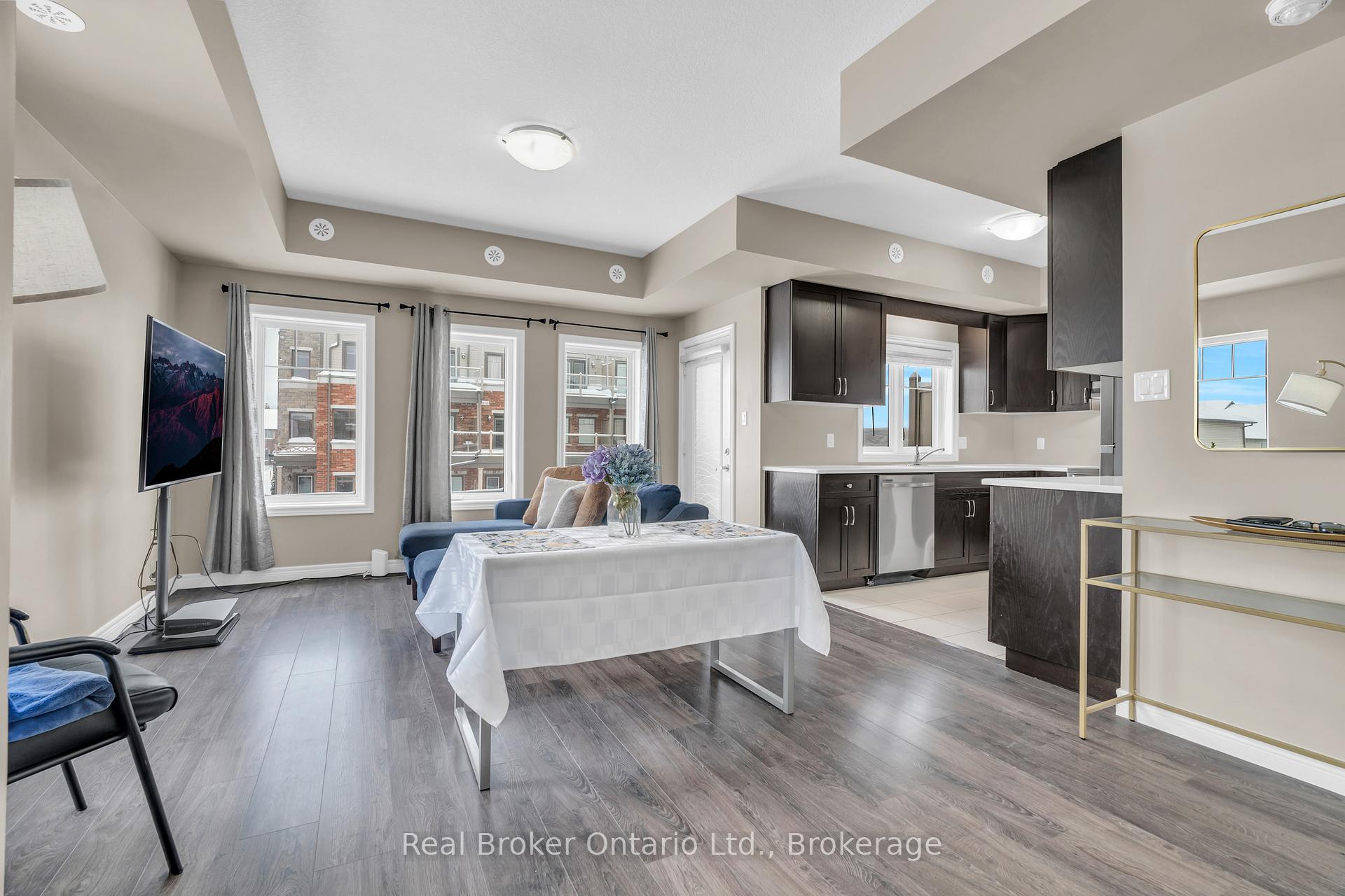 Photo 10 of Unit 25, 39 Kay Crescent, Guelph, Pineridge/Westminster Woods — HOMEH