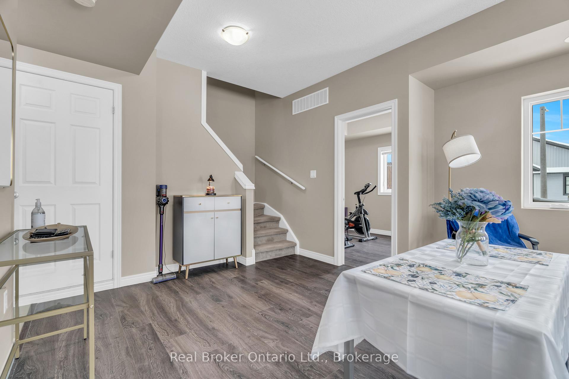 Photo 11 of Unit 25, 39 Kay Crescent, Guelph, Pineridge/Westminster Woods — HOMEH