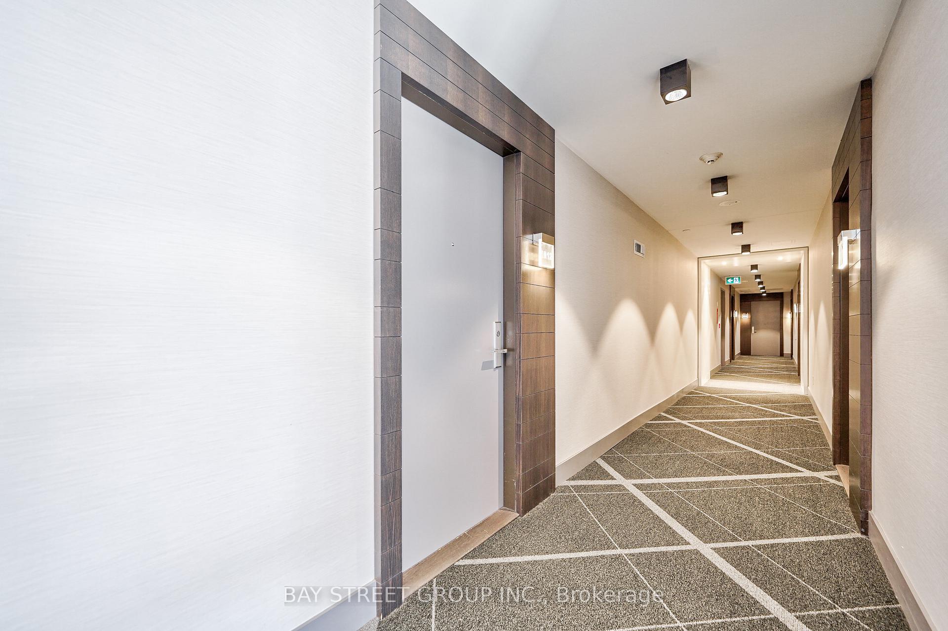 Photo 3 of Unit 1012, 15 Merchants' Wharf, Toronto, Waterfront Communities — HOMEH