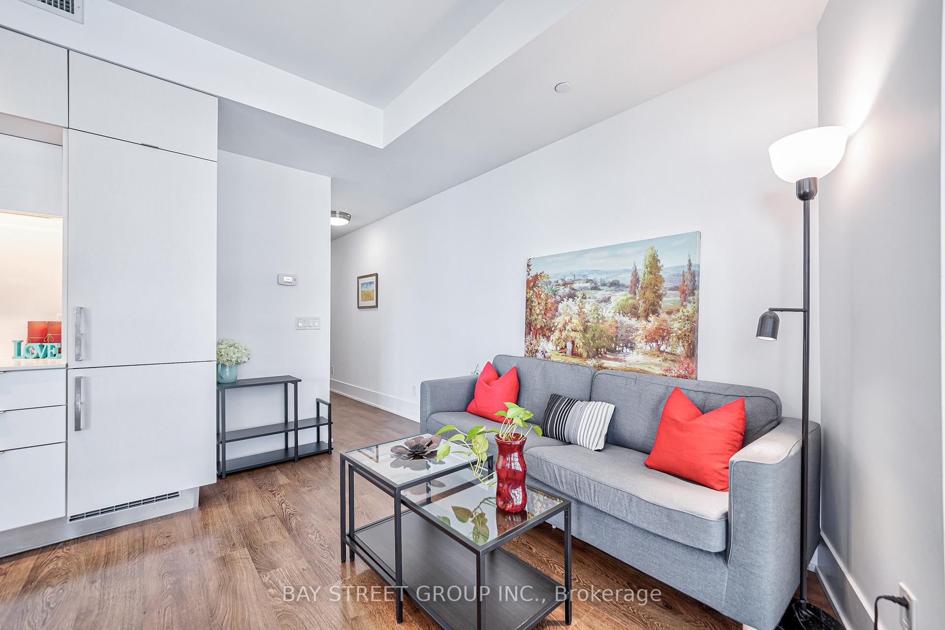 Photo 5 of Unit 1012, 15 Merchants' Wharf, Toronto, Waterfront Communities — HOMEH