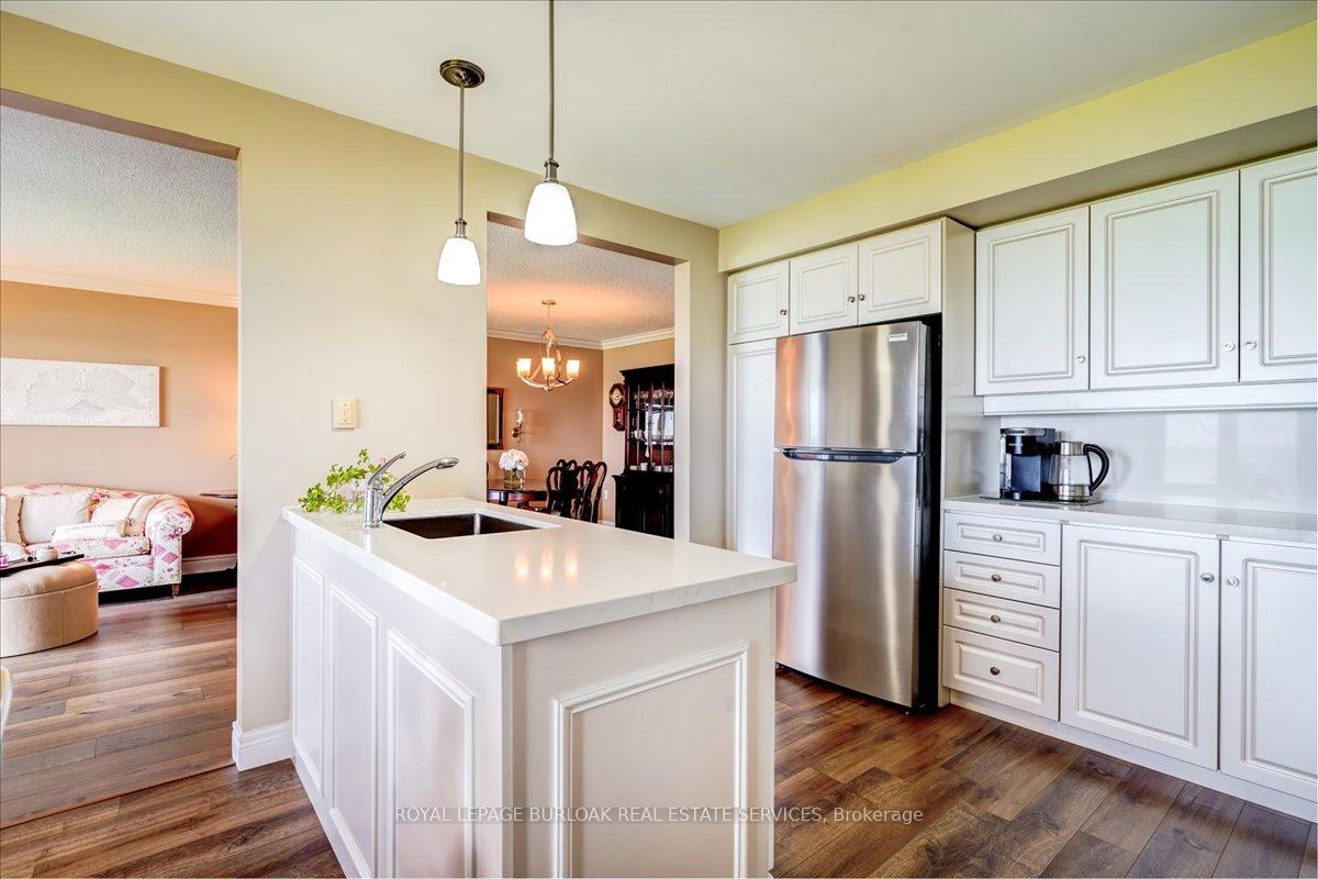 Photo 31 of Unit 27, 515 North Service Road, Hamilton, Lakeshore — HOMEH