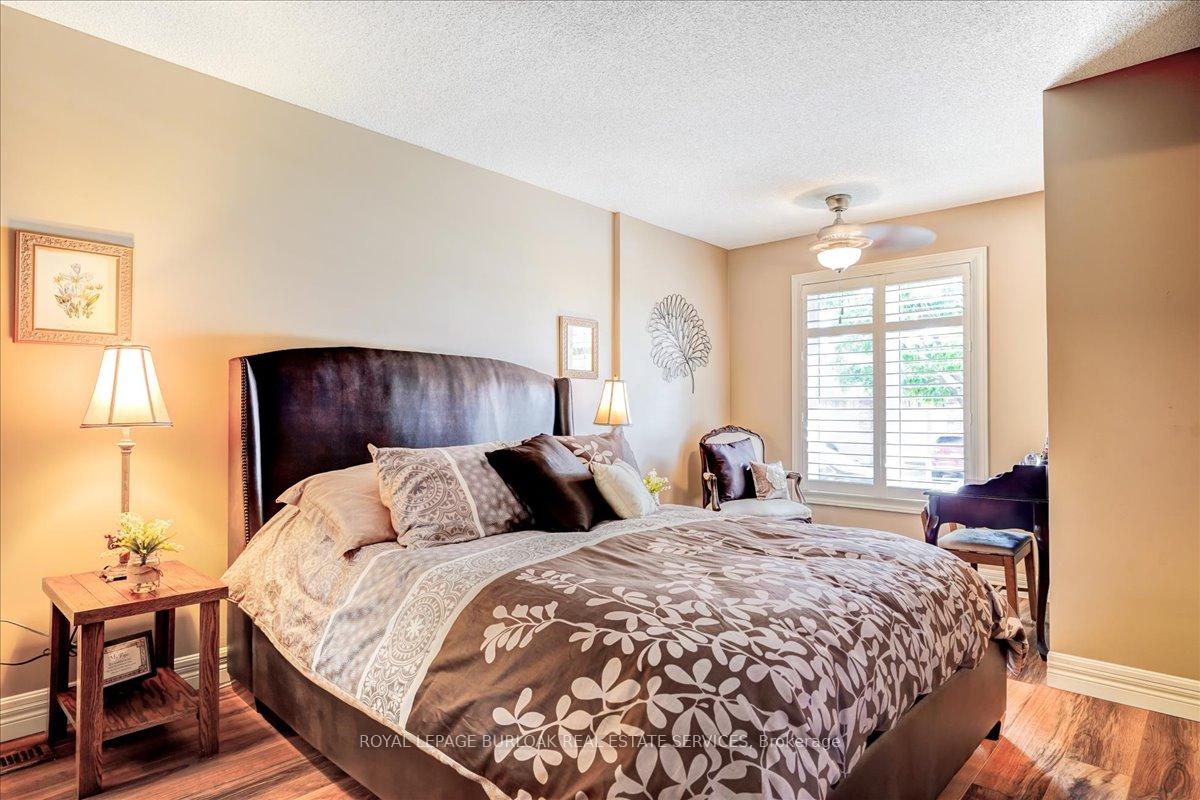 Photo 34 of Unit 27, 515 North Service Road, Hamilton, Lakeshore — HOMEH