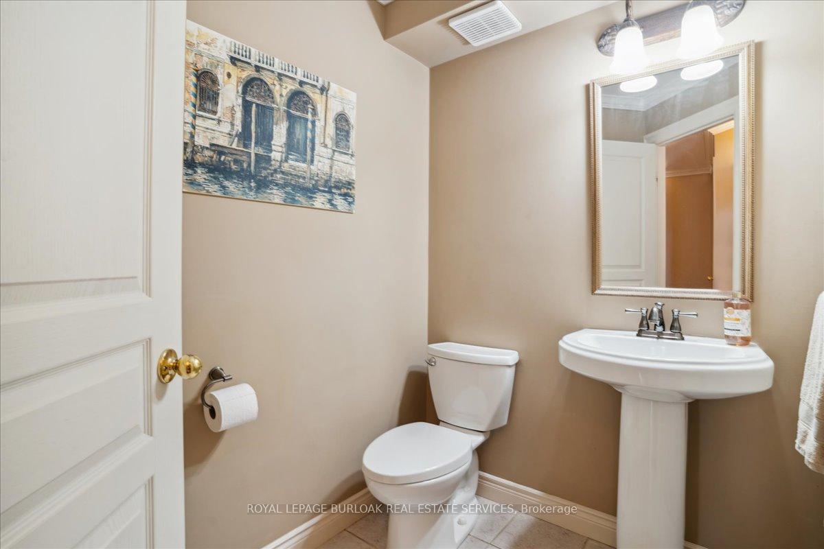 Photo 37 of Unit 27, 515 North Service Road, Hamilton, Lakeshore — HOMEH