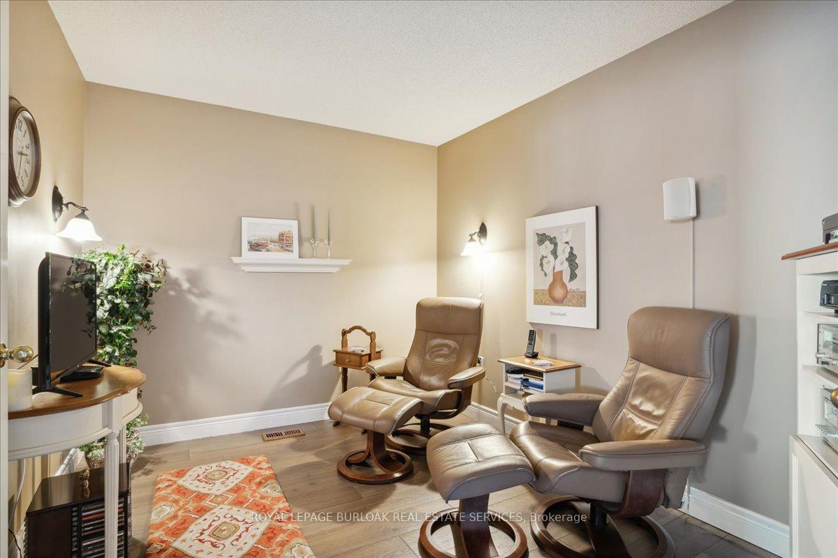 Photo 14 of Unit 27, 515 North Service Road, Hamilton, Lakeshore — HOMEH