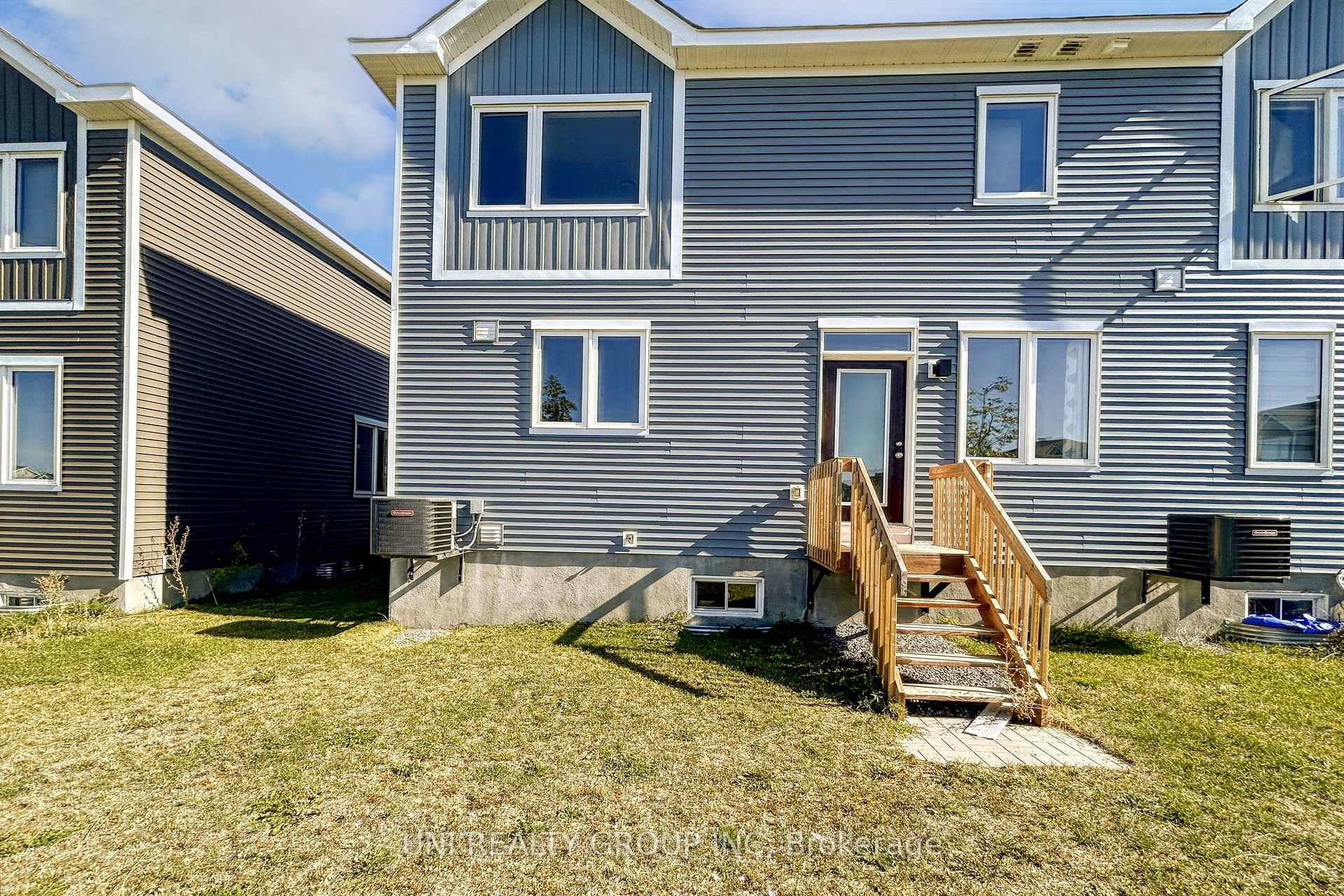 Photo 17 of 324 Canadensis Lane, Ottawa, Barrhaven - Half Moon Bay — HOMEH