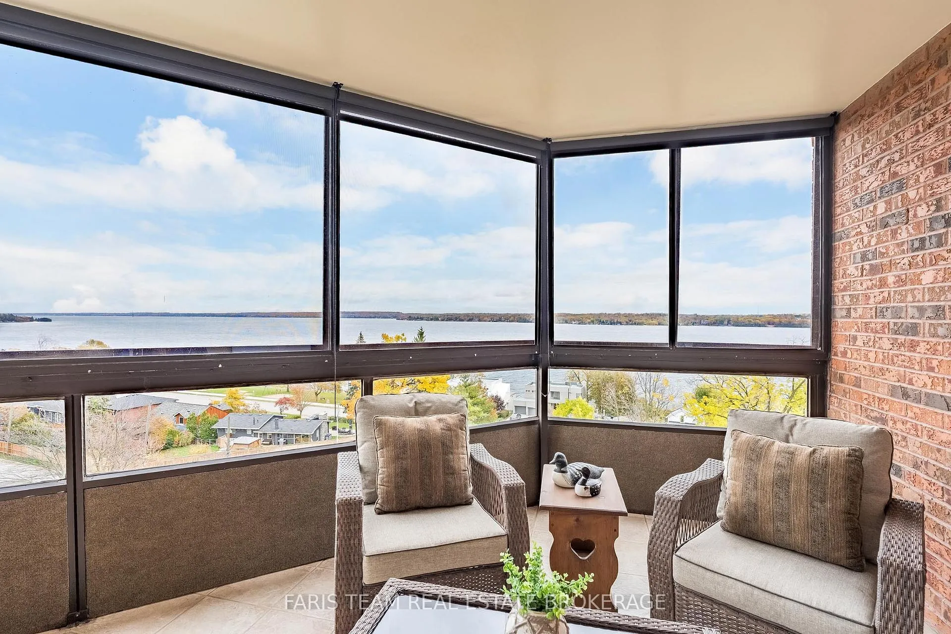 Photo 1 of Unit 707, 181 Collier Street, Barrie, North Shore — HOMEH