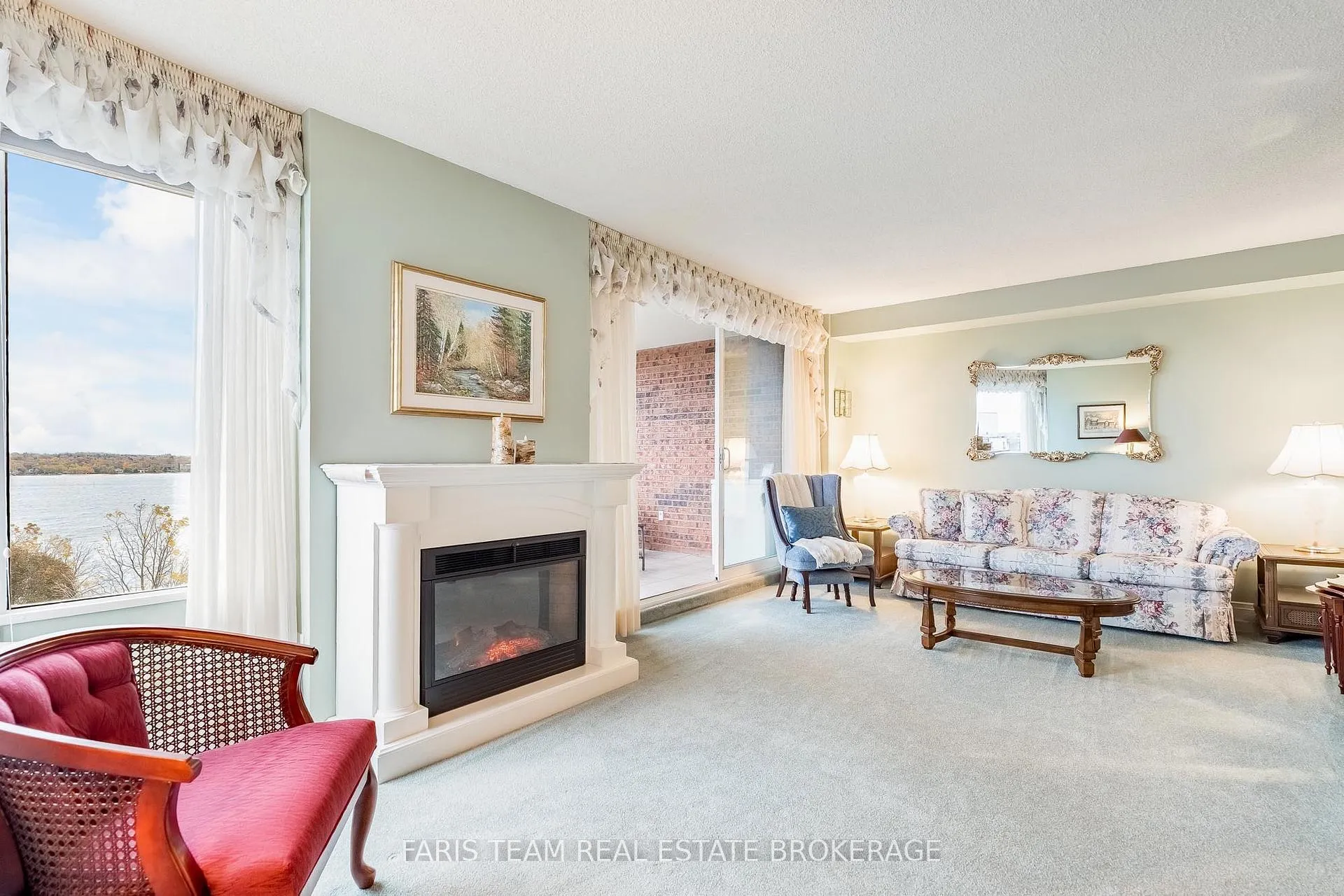Photo 6 of Unit 707, 181 Collier Street, Barrie, North Shore — HOMEH