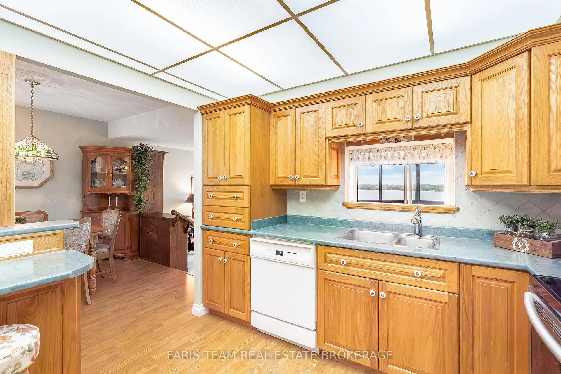 Photo 12 of Unit 707, 181 Collier Street, Barrie, North Shore — HOMEH