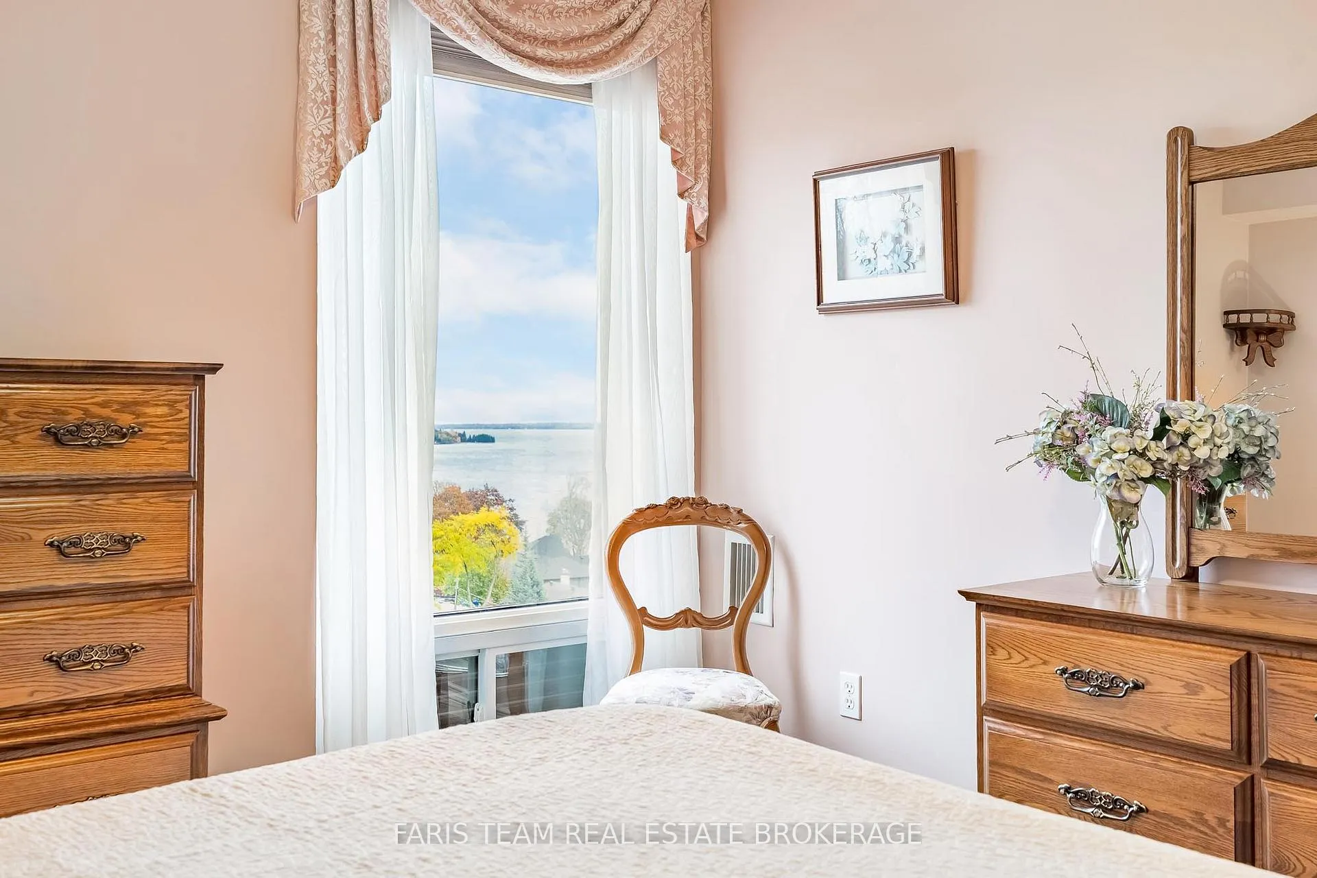 Photo 15 of Unit 707, 181 Collier Street, Barrie, North Shore — HOMEH
