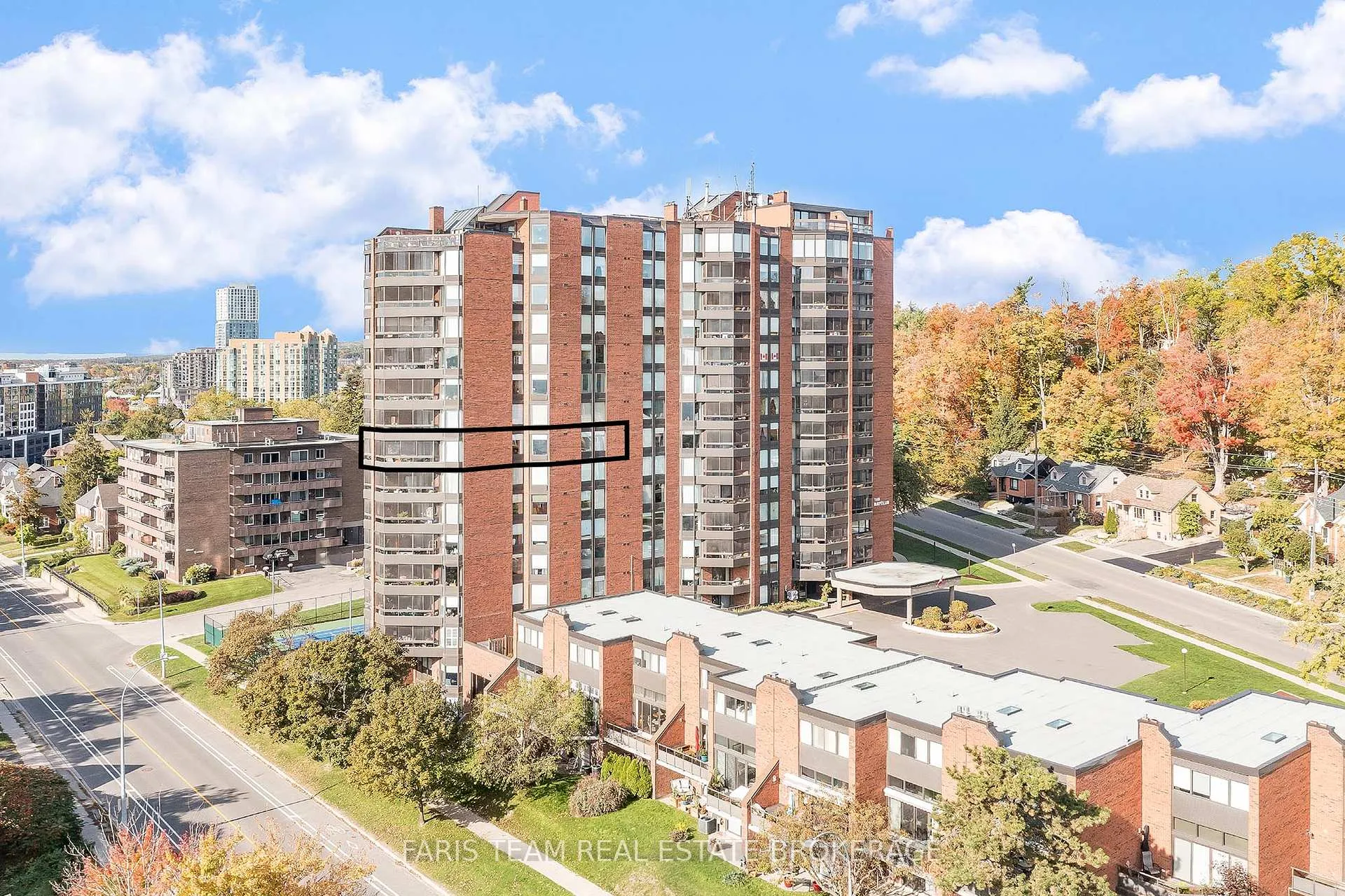Photo 19 of Unit 707, 181 Collier Street, Barrie, North Shore — HOMEH
