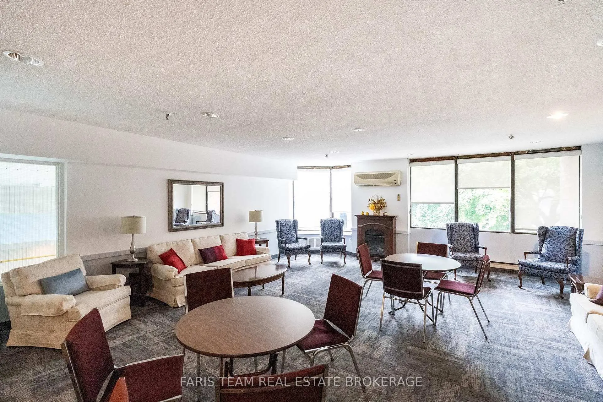 Photo 31 of Unit 707, 181 Collier Street, Barrie, North Shore — HOMEH