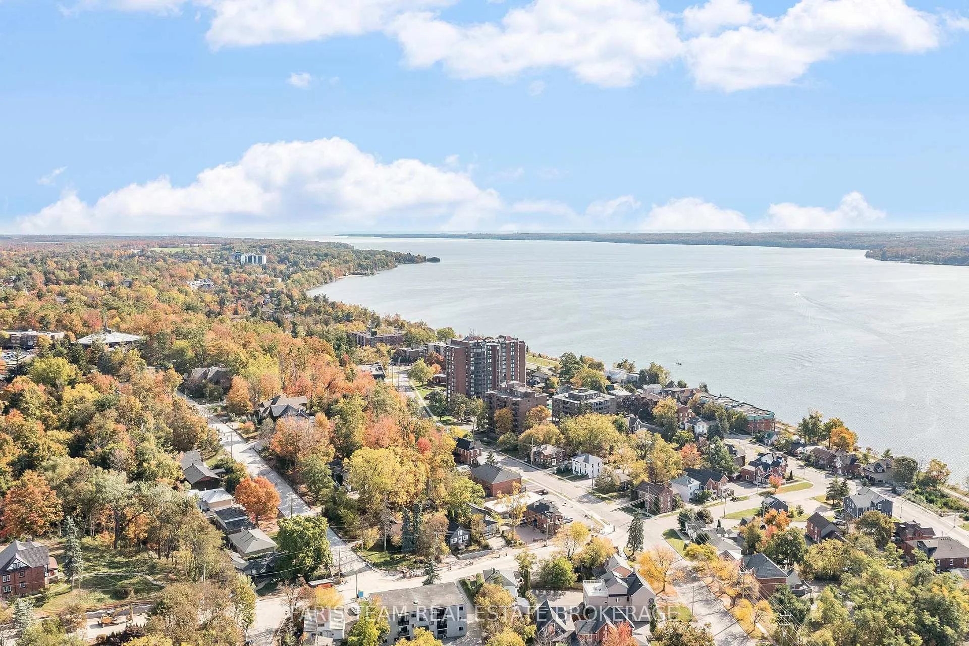 Photo 36 of Unit 707, 181 Collier Street, Barrie, North Shore — HOMEH