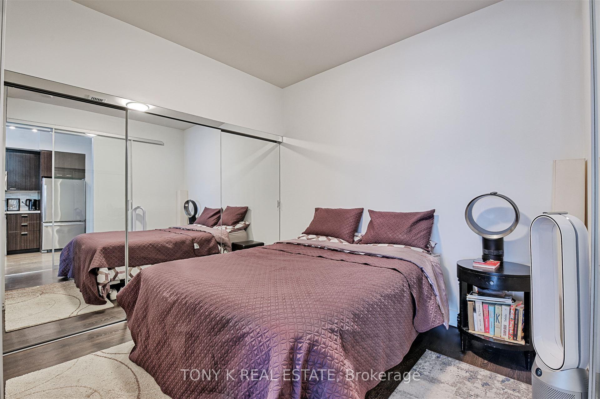 Photo 12 of Unit 609, 30 Roehampton Avenue, Toronto, Mount Pleasant West — HOMEH