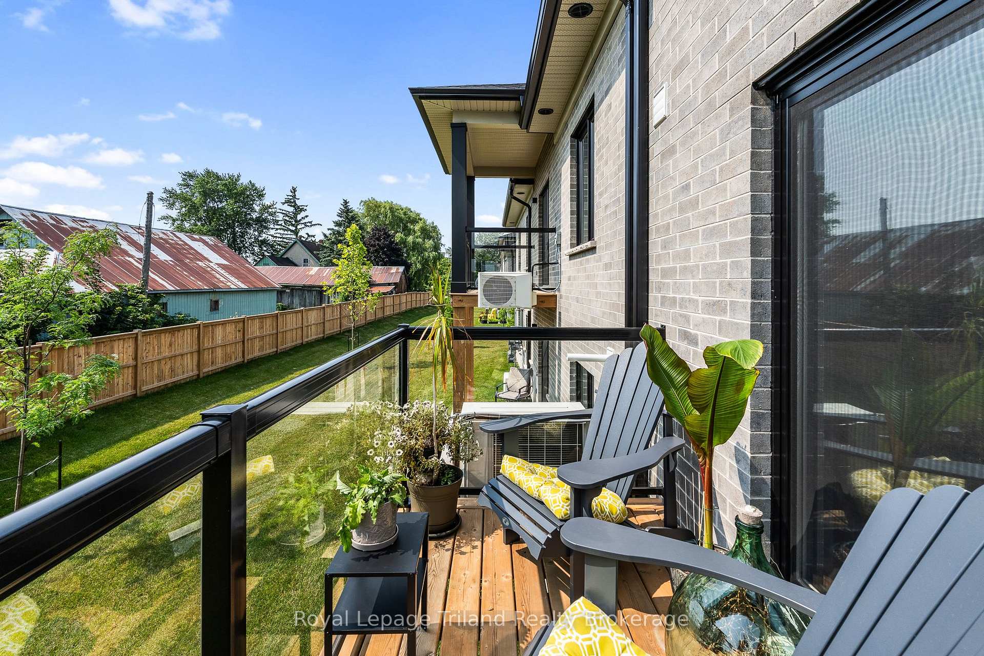Photo 32 of Unit 14, 3202 Vivian Line, Stratford — HOMEH