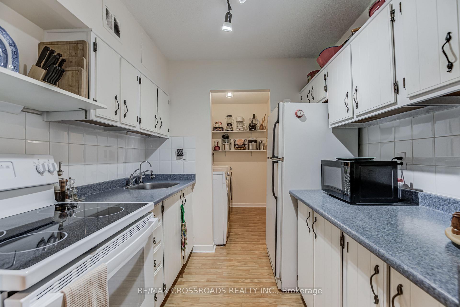 Photo 16 of Unit 97, 140 Ling Road, Scarborough, West Hill — HOMEH