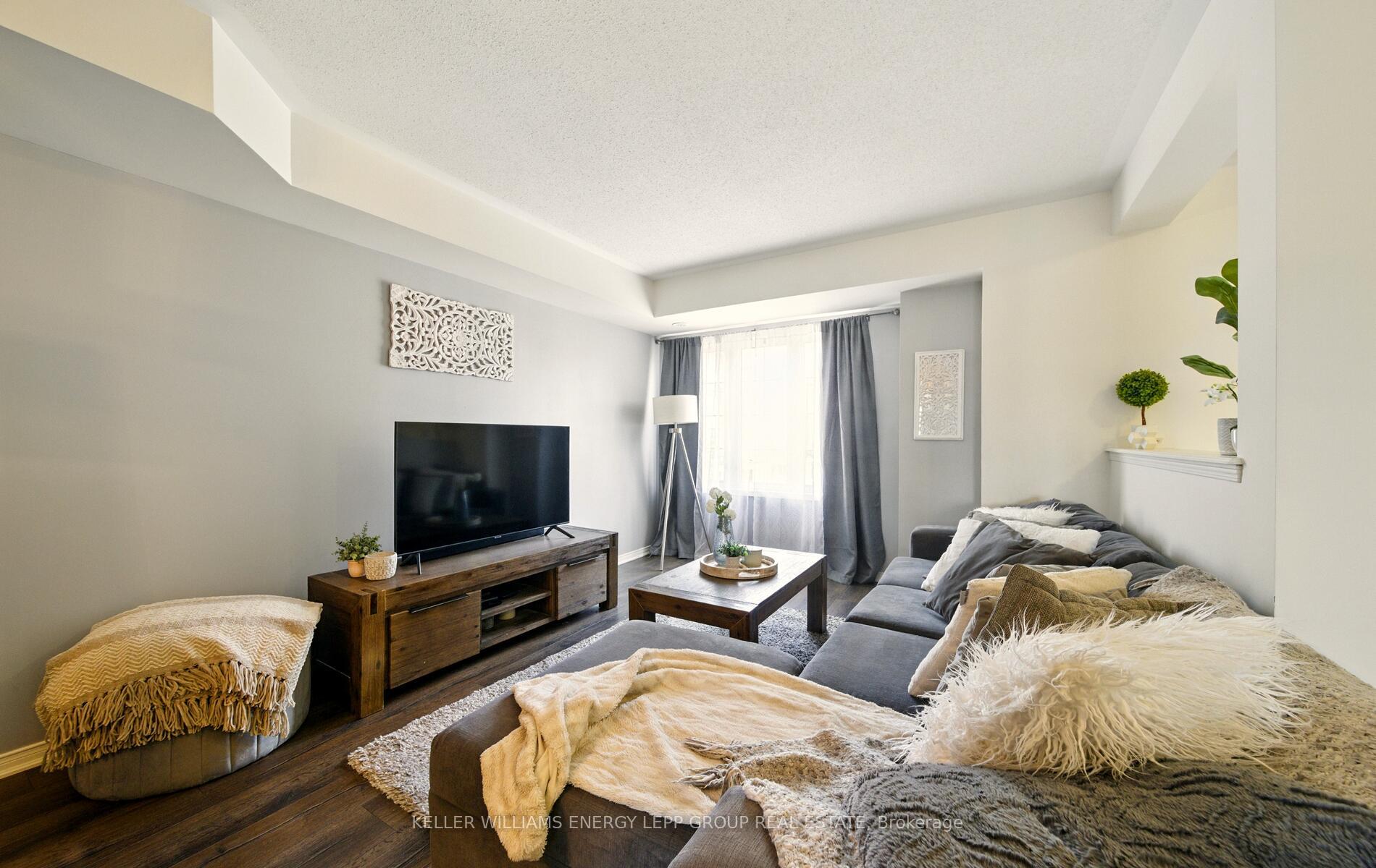 Photo 18 of Unit 53, 2458 Bromus Path, Oshawa, Windfields — HOMEH