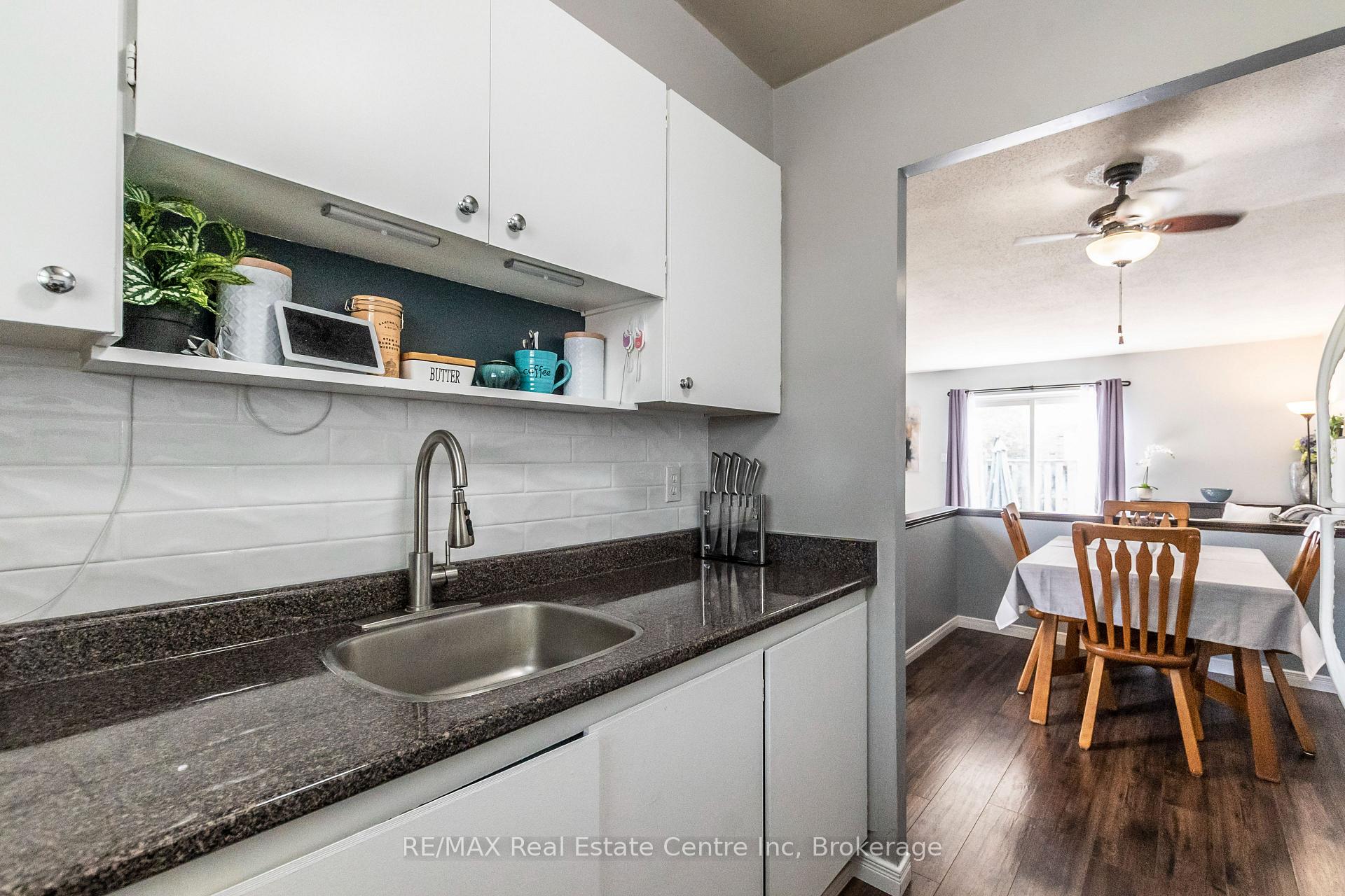 Photo 10 of Unit 9, 440 Pioneer Drive, Kitchener — HOMEH