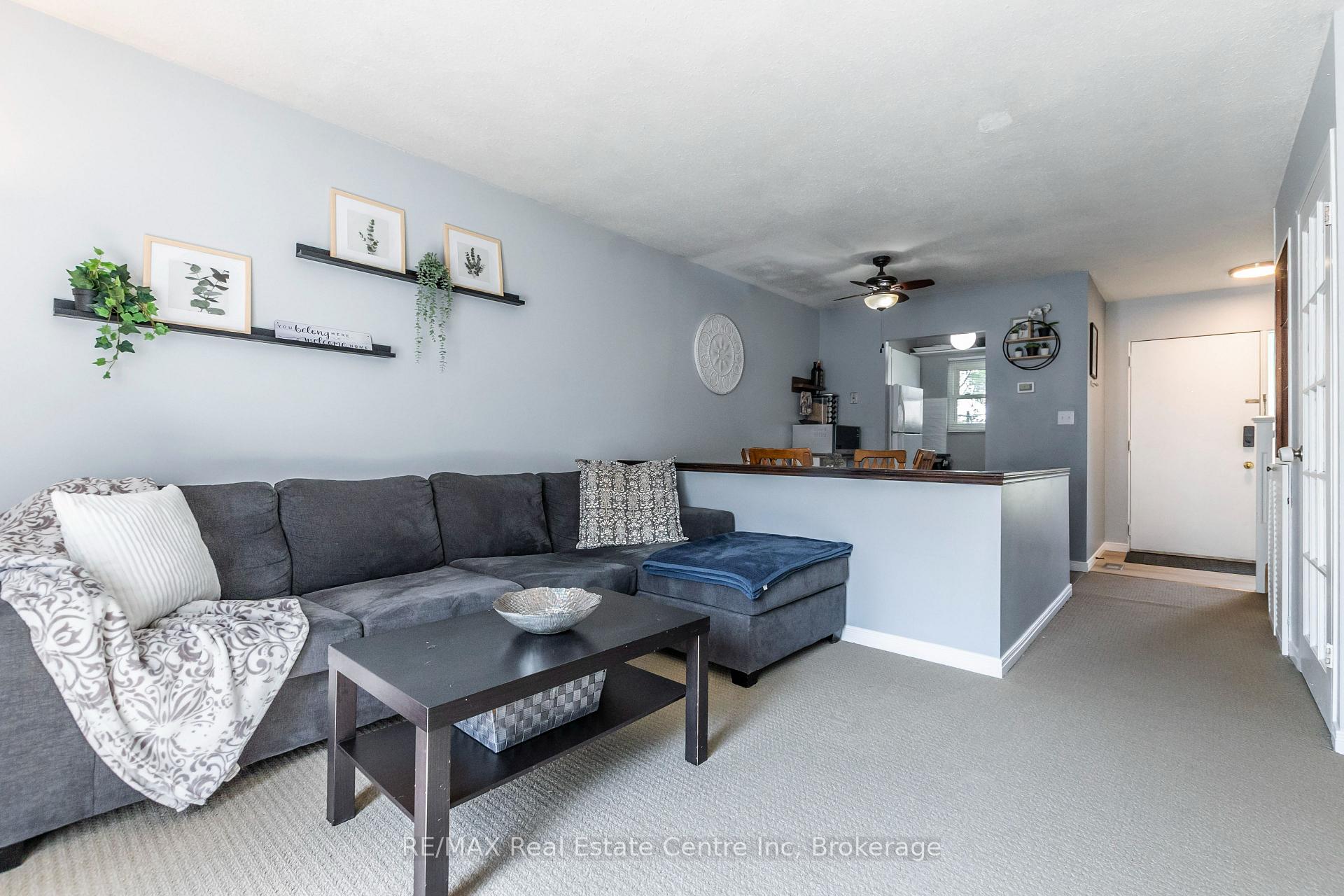 Photo 13 of Unit 9, 440 Pioneer Drive, Kitchener — HOMEH