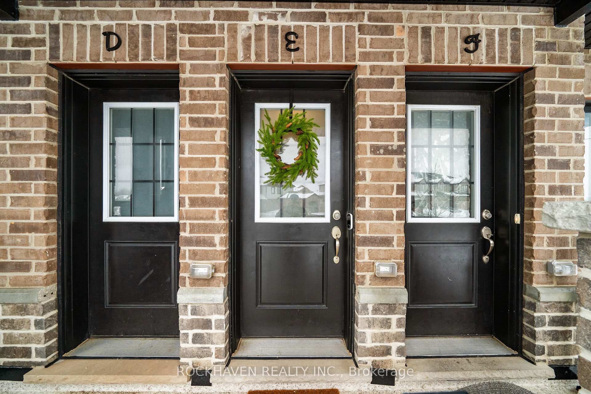 Photo 23 of Unit E, 148 Rochefort Street E, Kitchener — HOMEH